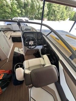 Interior of a 2020 Yamaha Boats 212SE with modern cockpit.