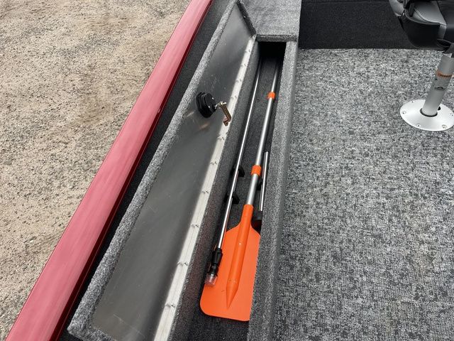 2026 Tracker Super Guide V 16 T - 20