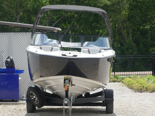 2022 Yamaha Boats AR250 - 4