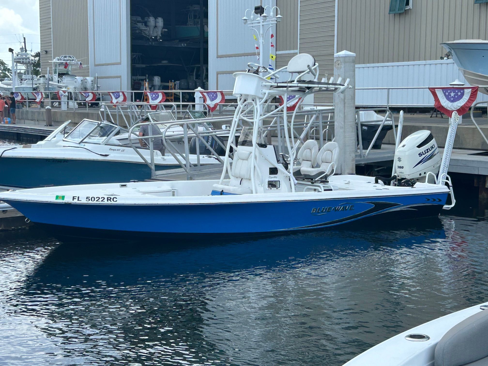 2016 Blue Wave 2400 PureBay