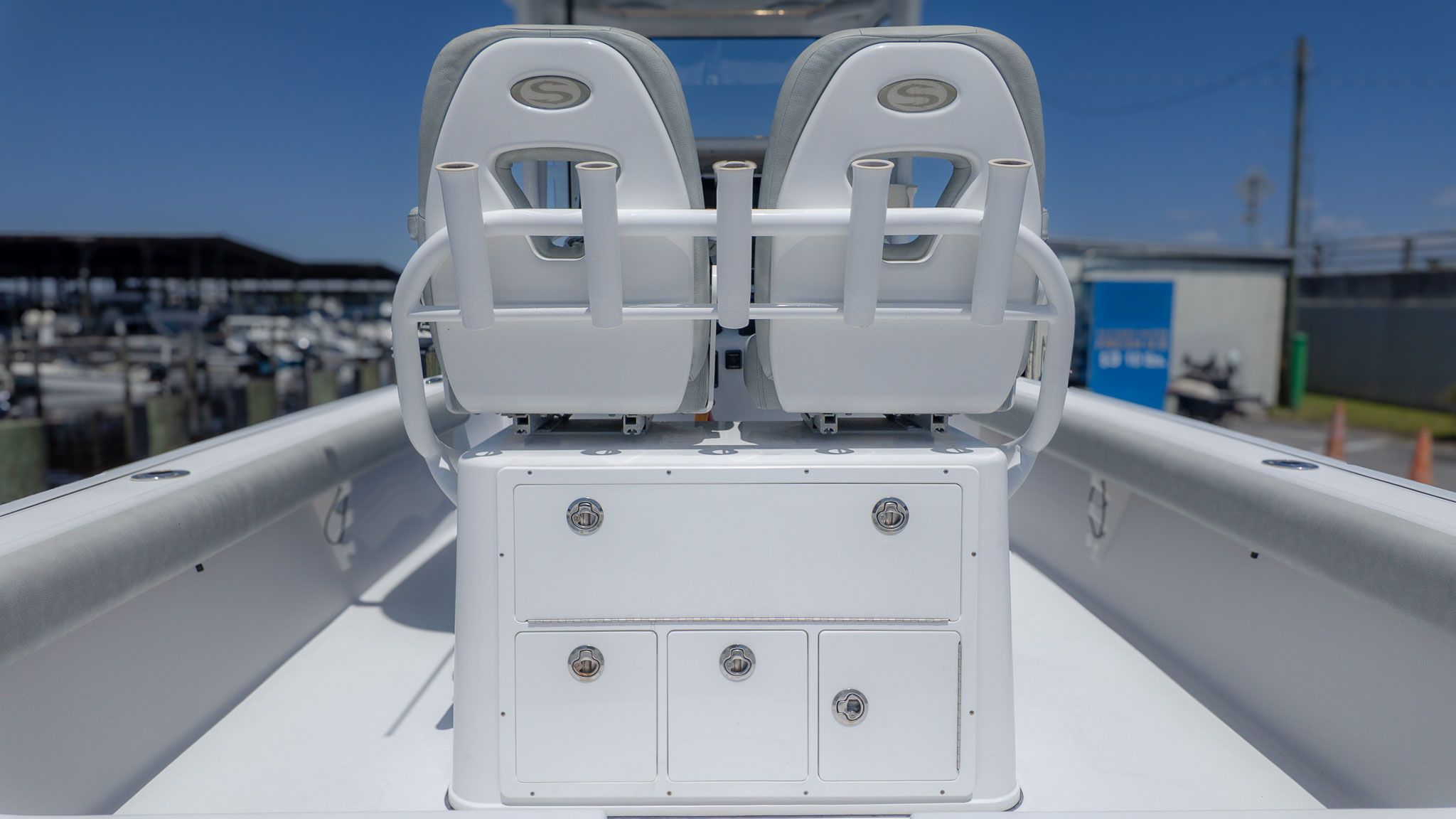 2019 Sportsman Masters 267 Bay Boat - 19