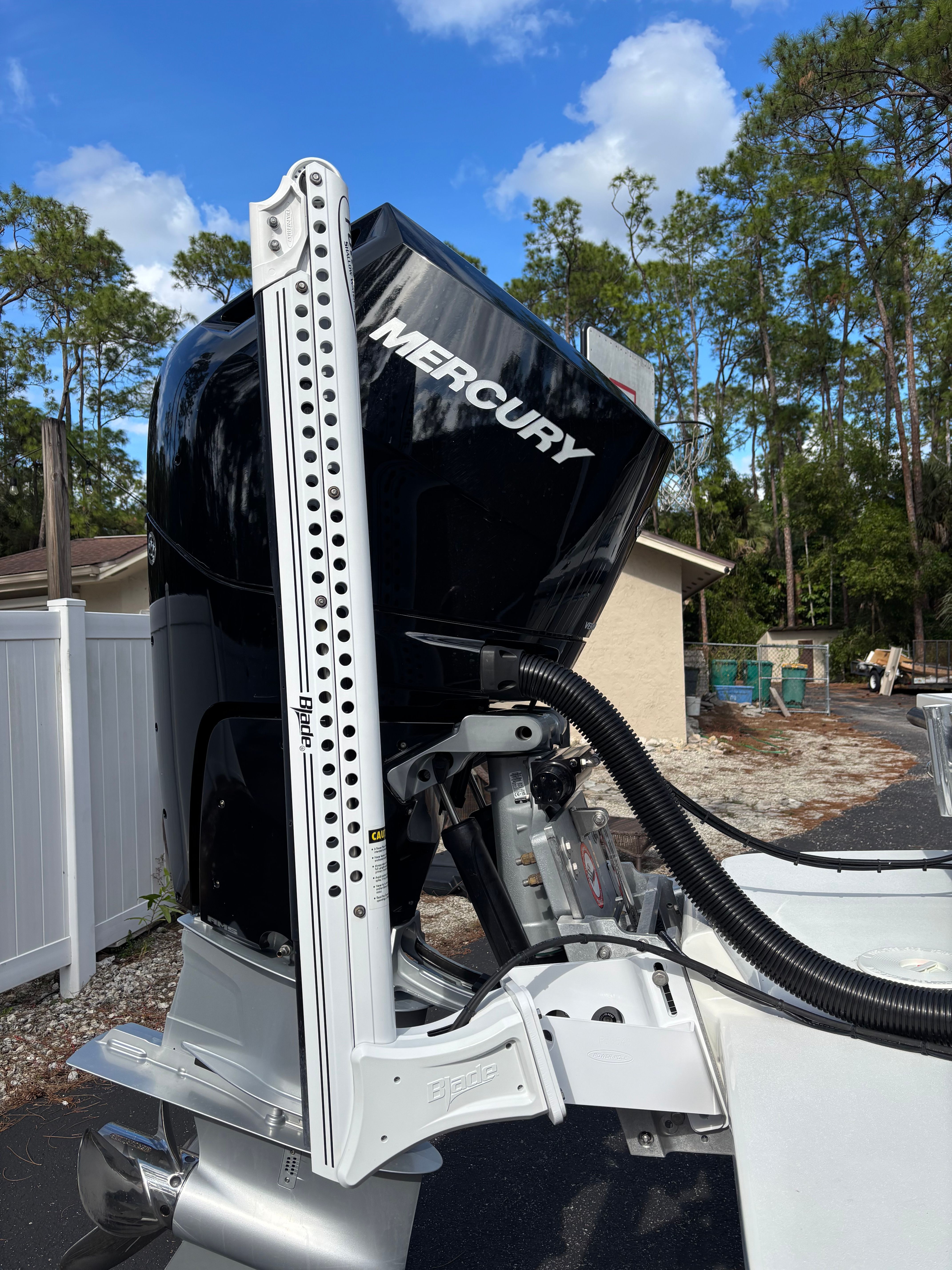 2025 Pair Customs 24 Center Console DV - 5