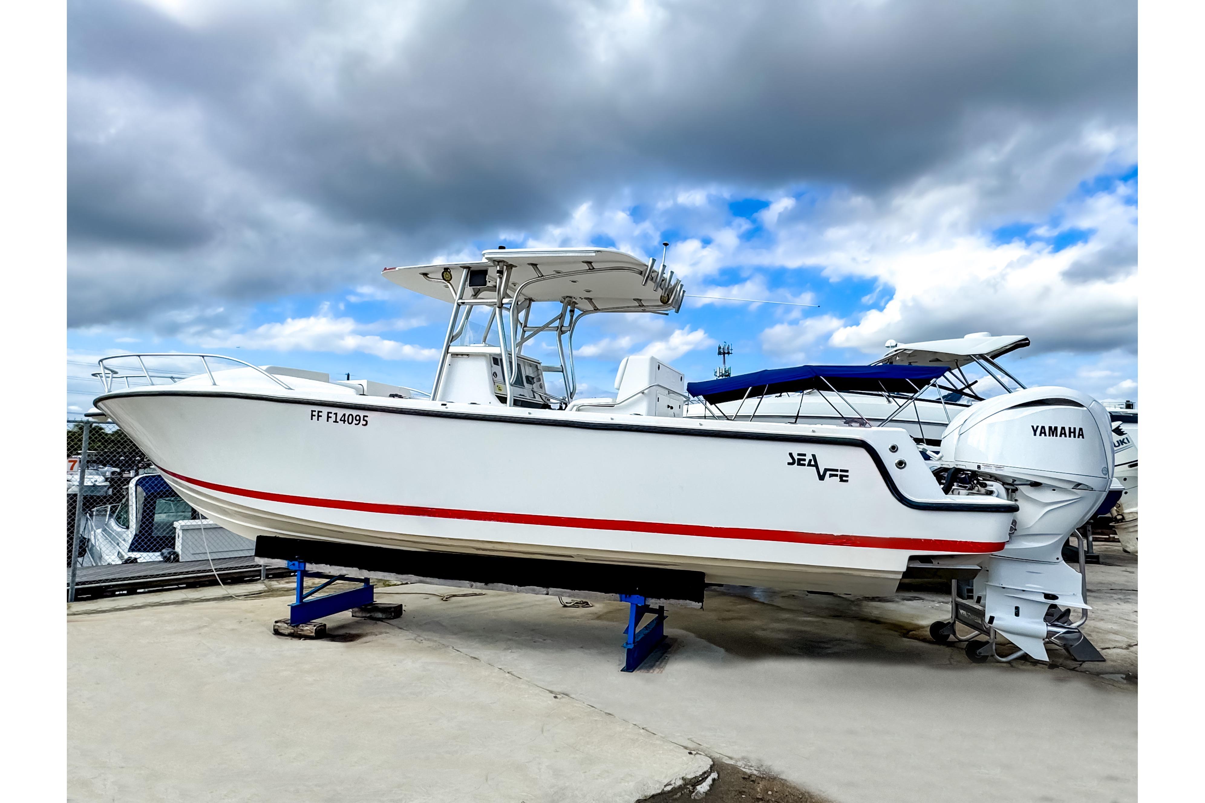2004 SeaVee 340i Cuddy