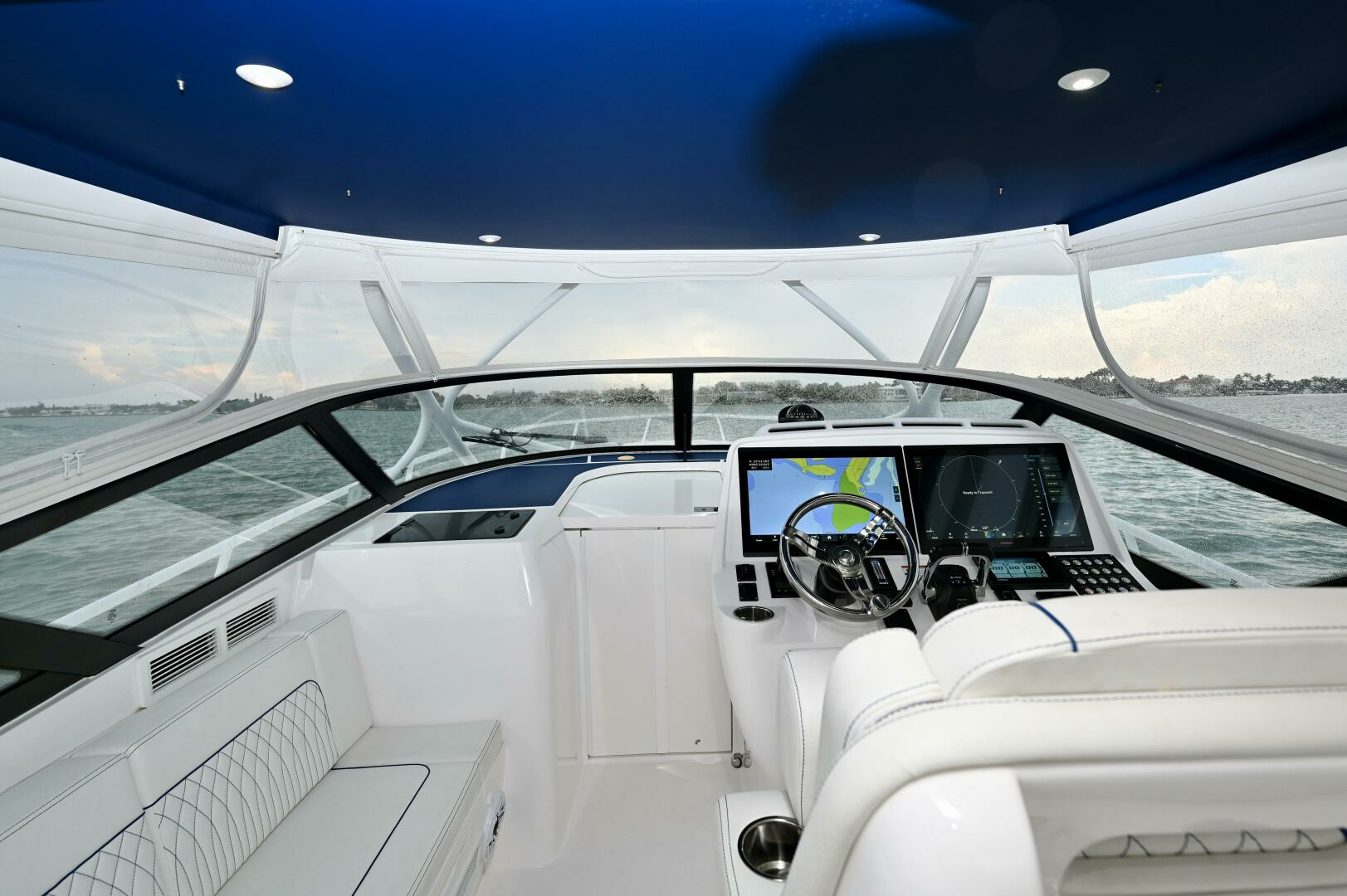 2021 Intrepid 438 Evolution - Image 26