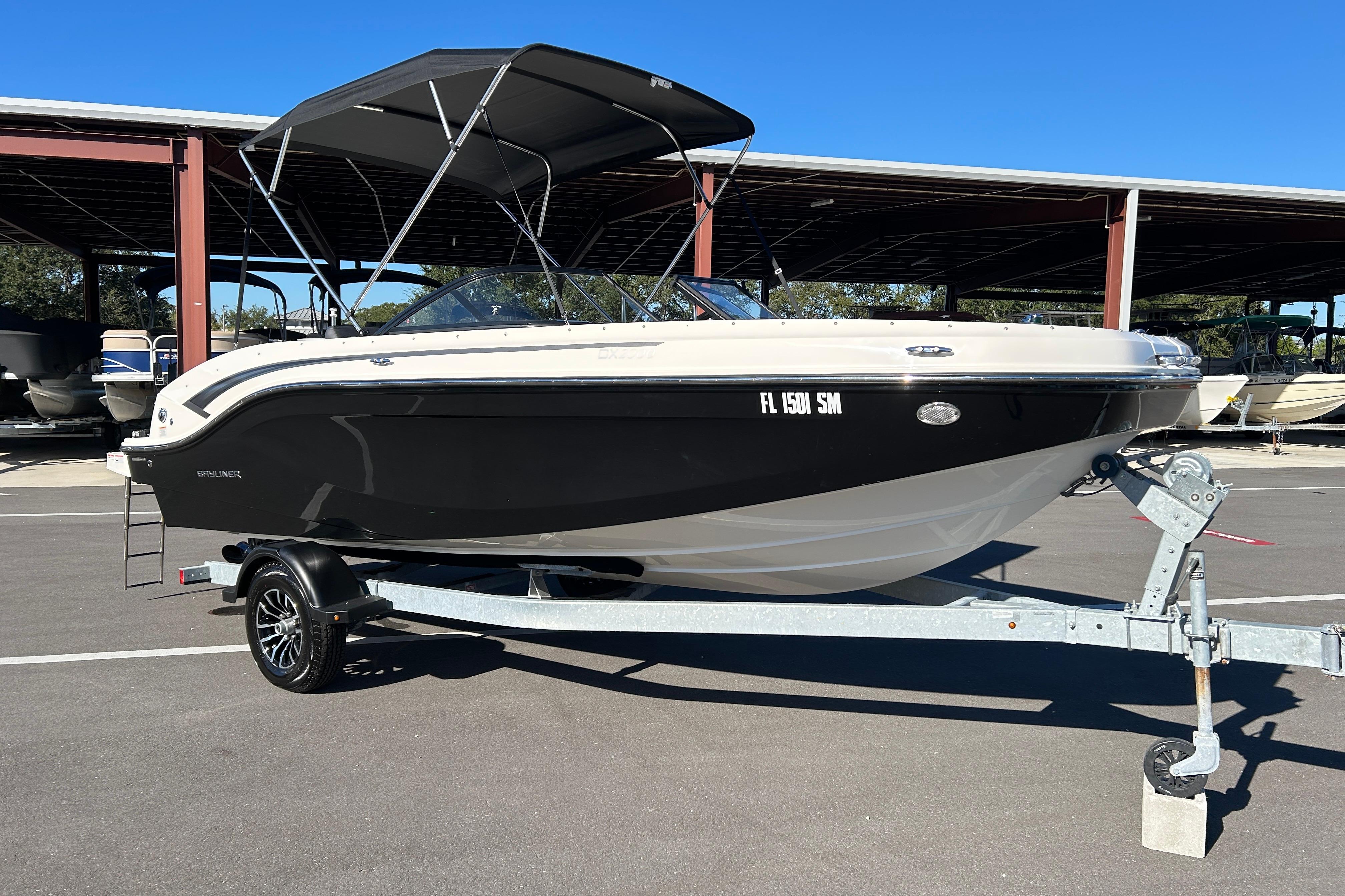 2020 Bayliner DX 2000