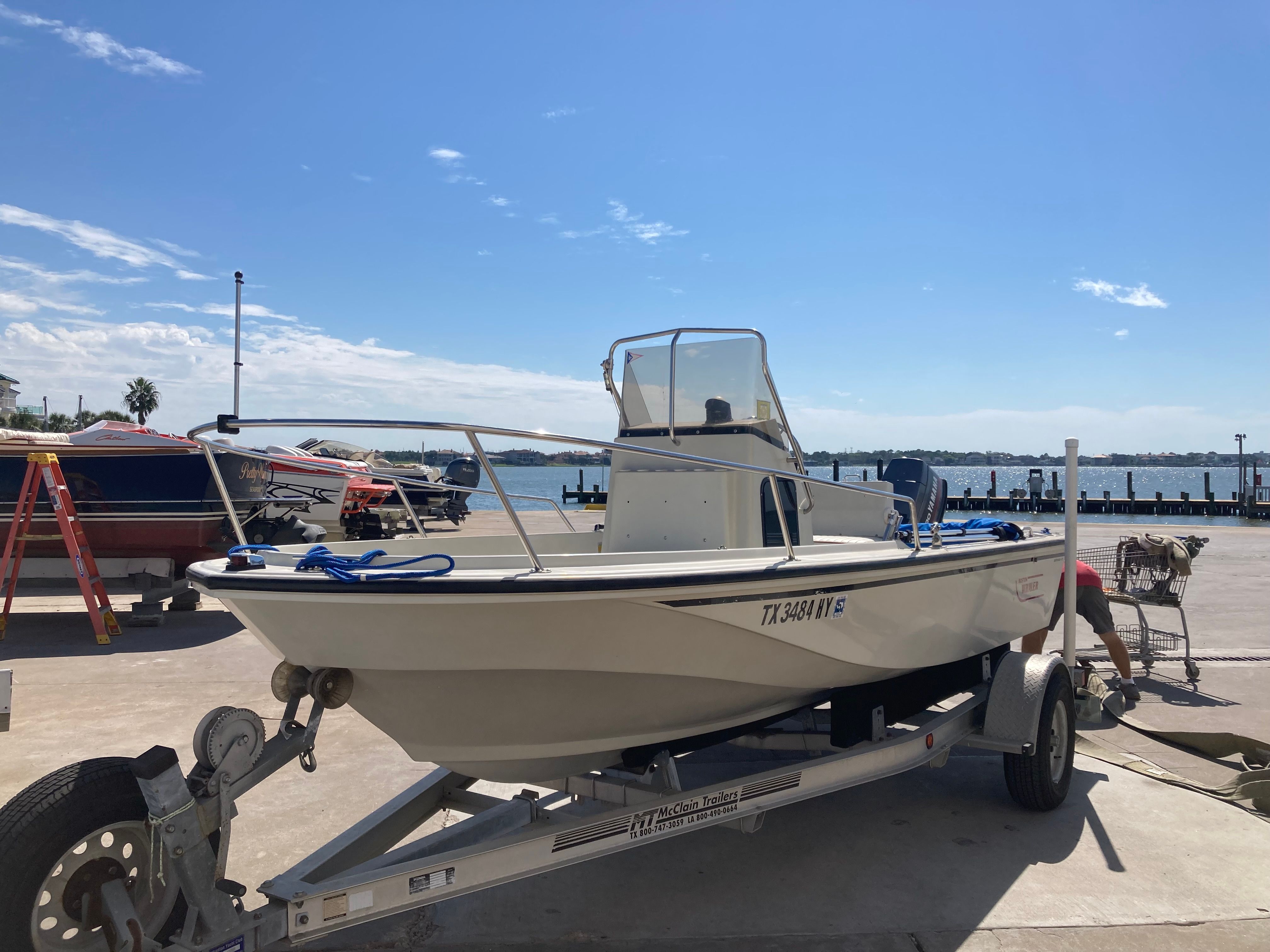 1990 Boston Whaler Outrage