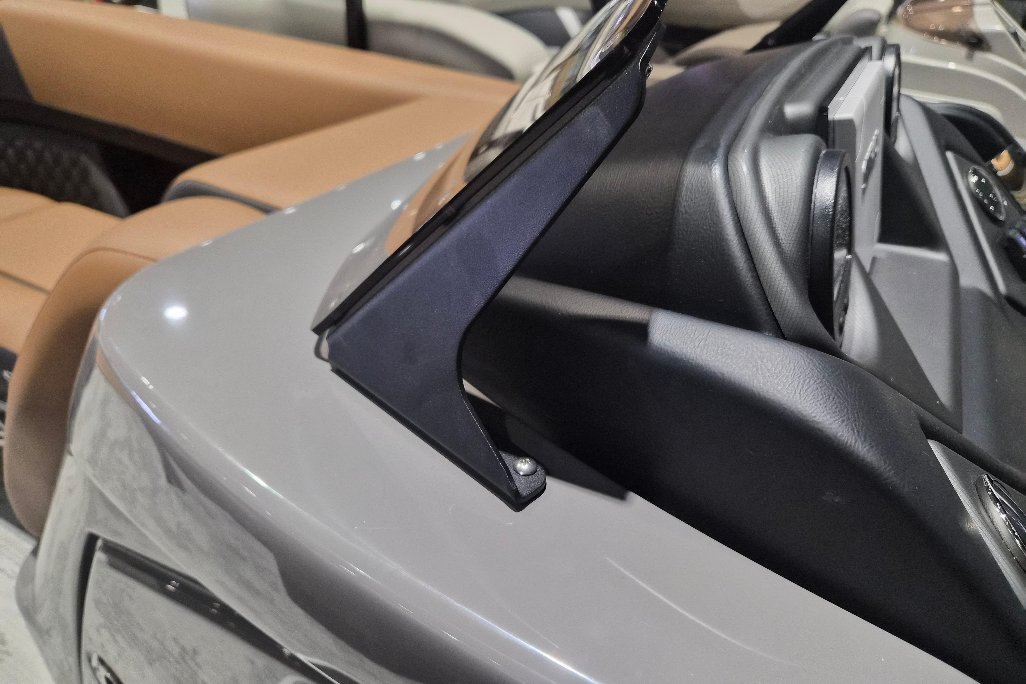 2026 Sylvan L3 SLZ dashboard with sleek design and modern controls.