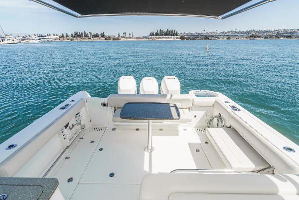 2020 Boston Whaler 345 Conquest - 27