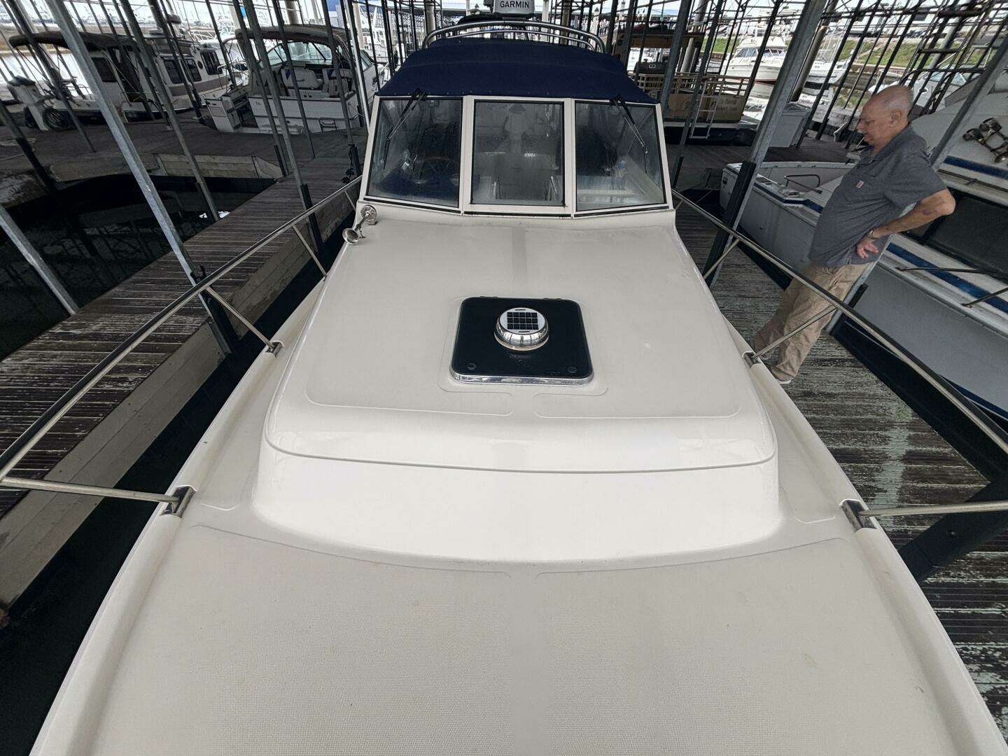 2004 Mainship Pilot 30 Rum Runner II - Image 12