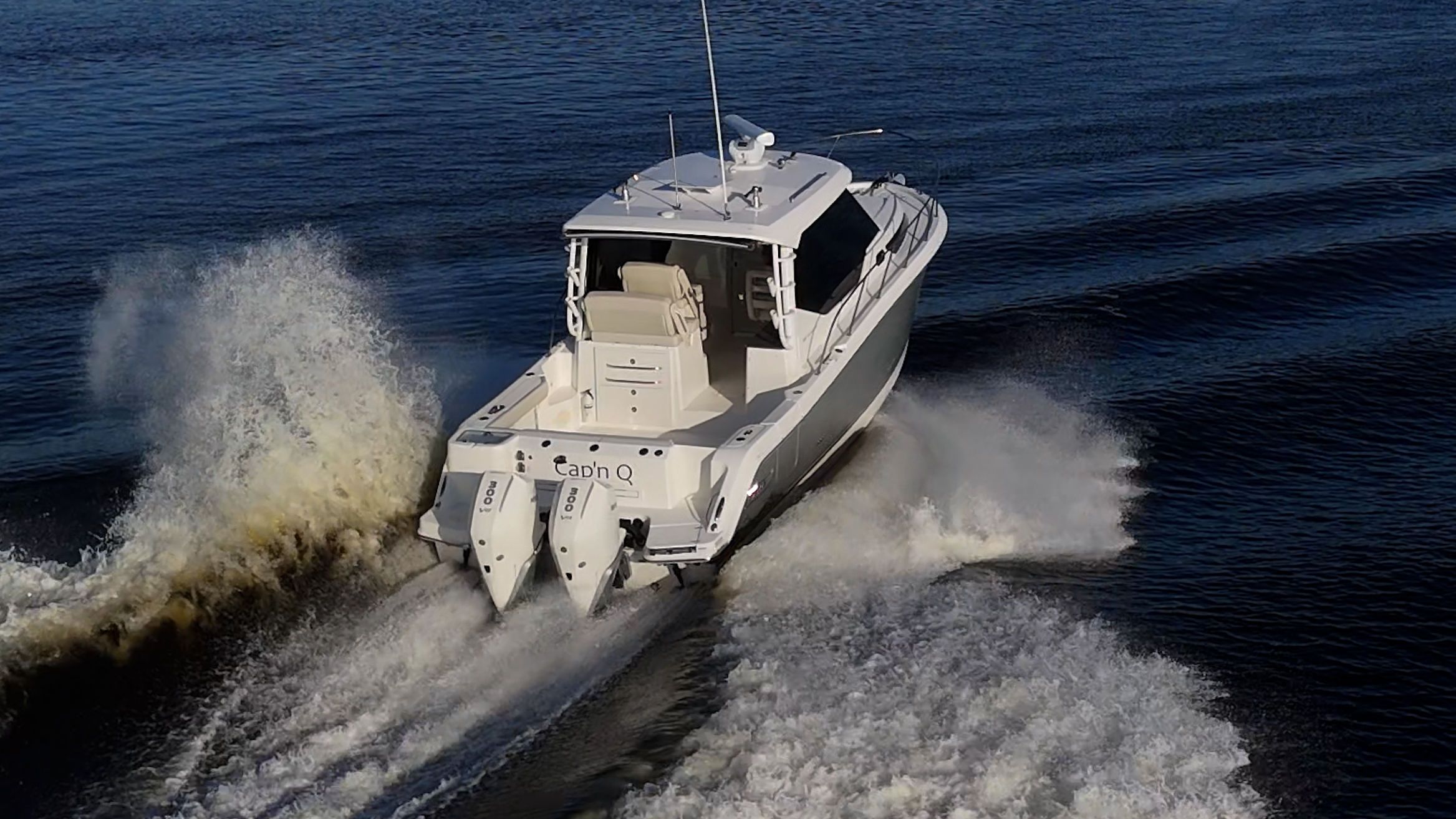 2023 BOSTON WHALER 325 CONQUEST - Image 15