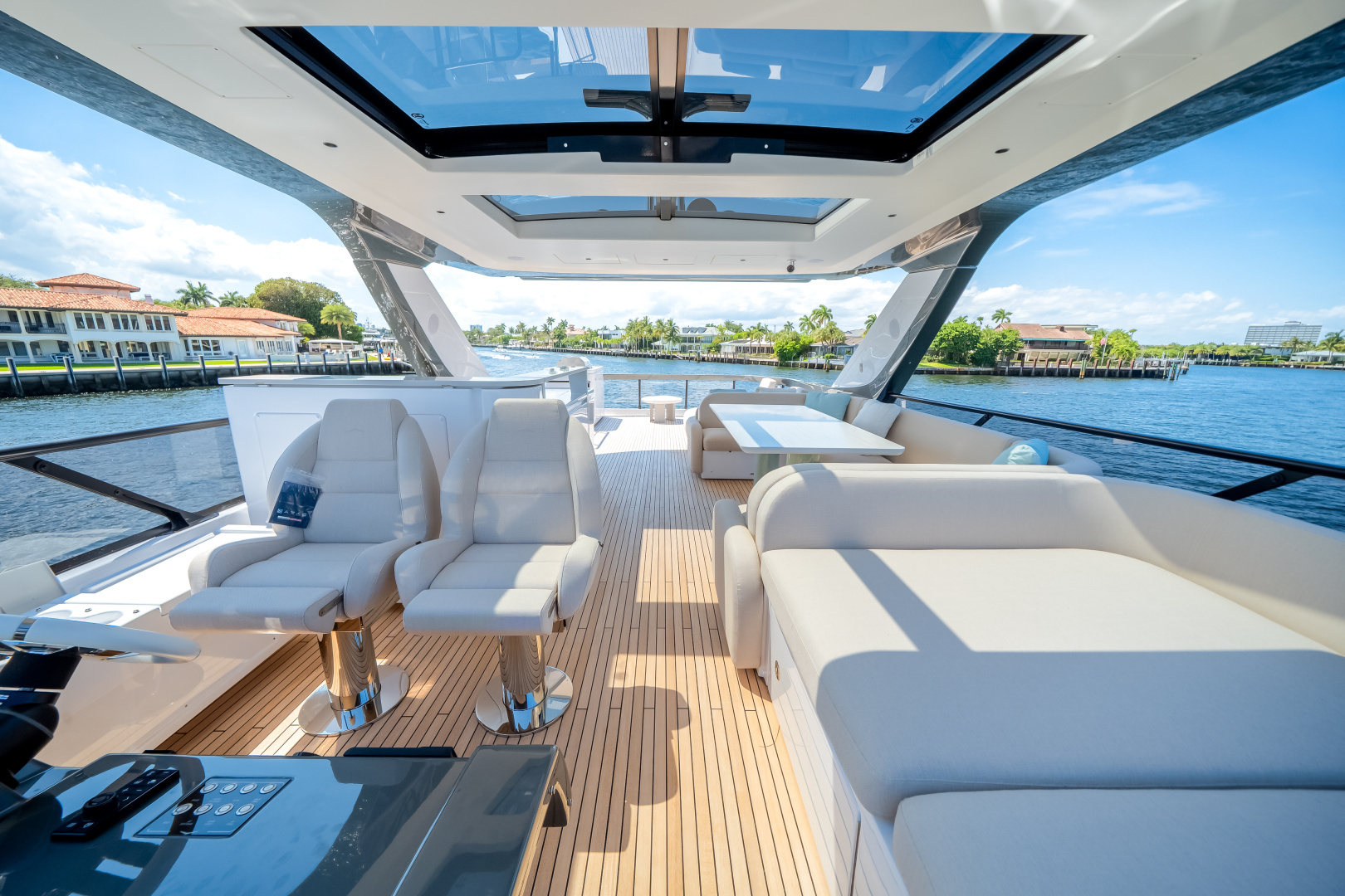 2026 Azimut Fly 72 - Image 56