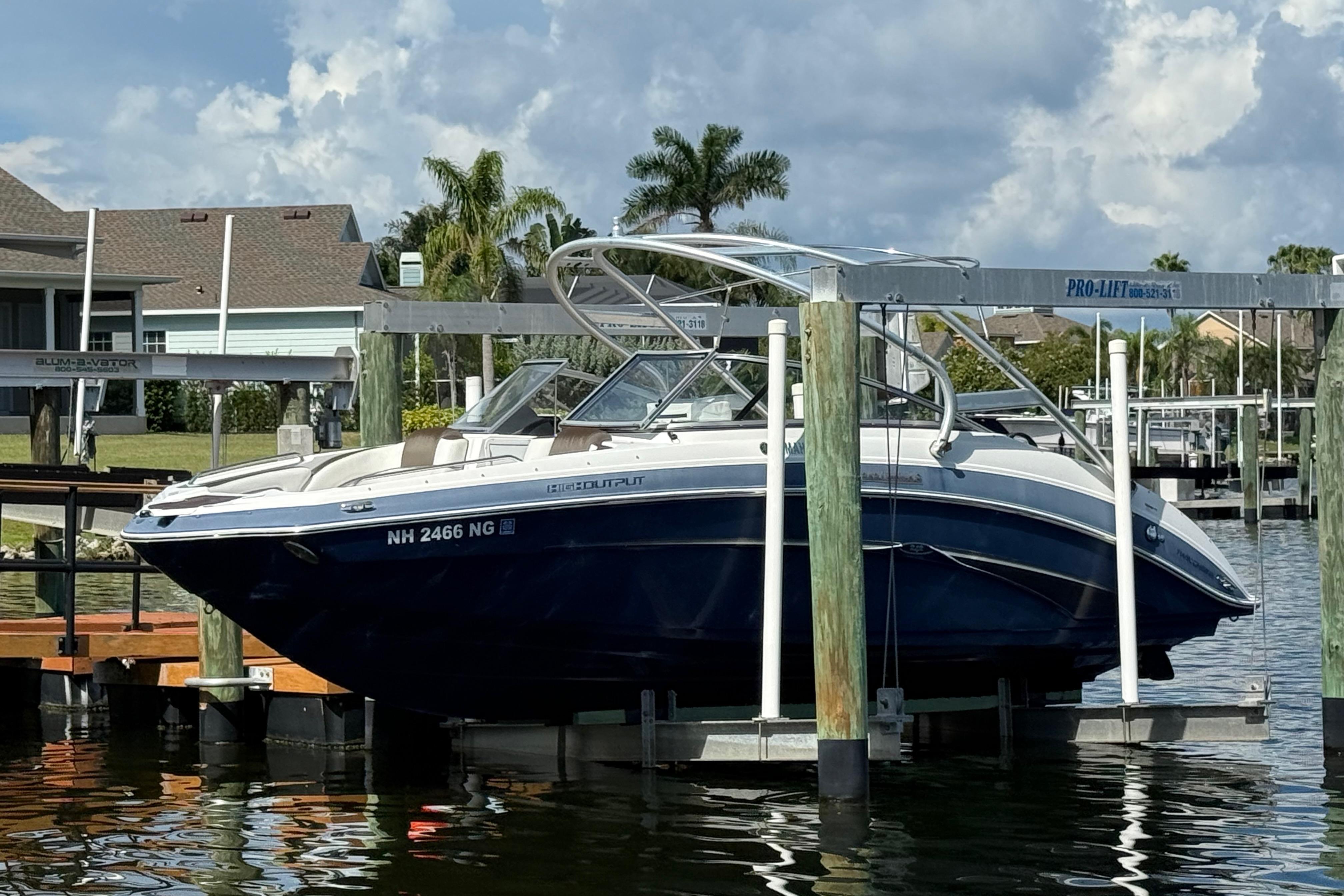 2014 Yamaha Boats 242 Limited S