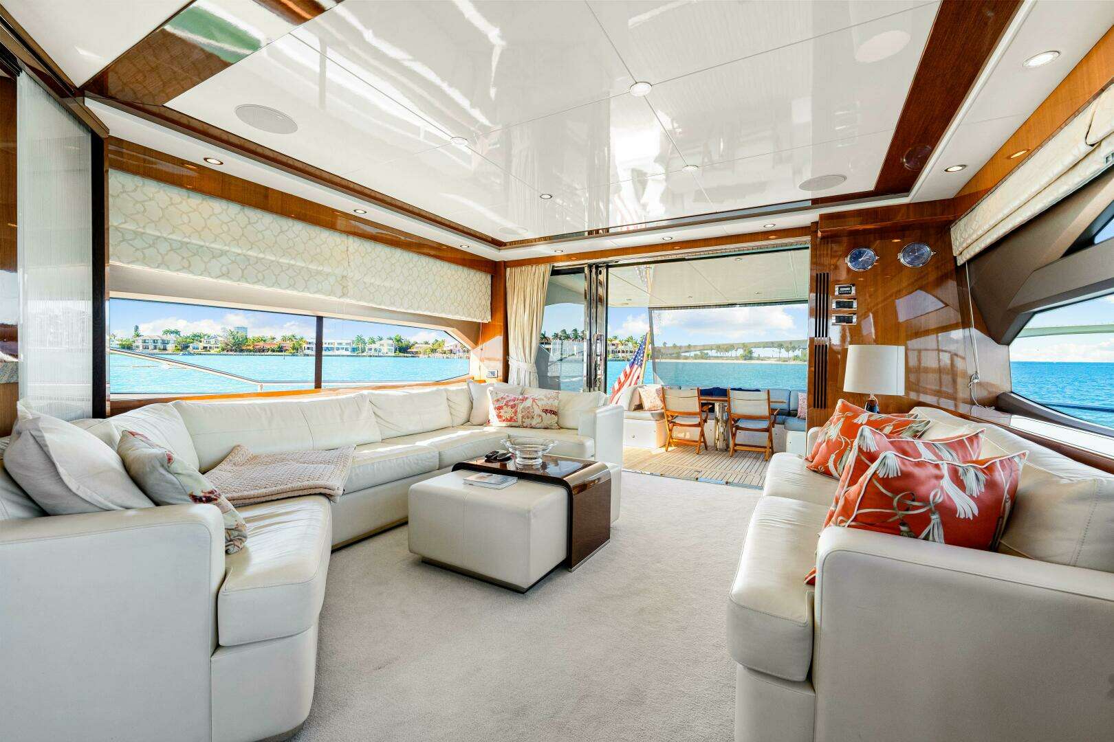 2014 Princess Y72 - Image 115
