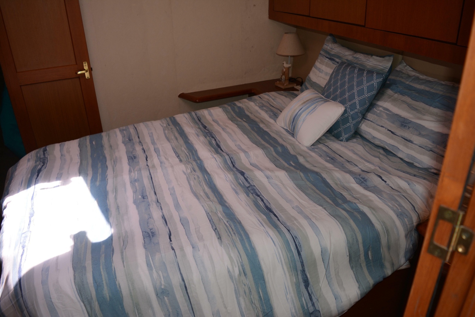 2000 Ocean 56 Super Sport - Image 36