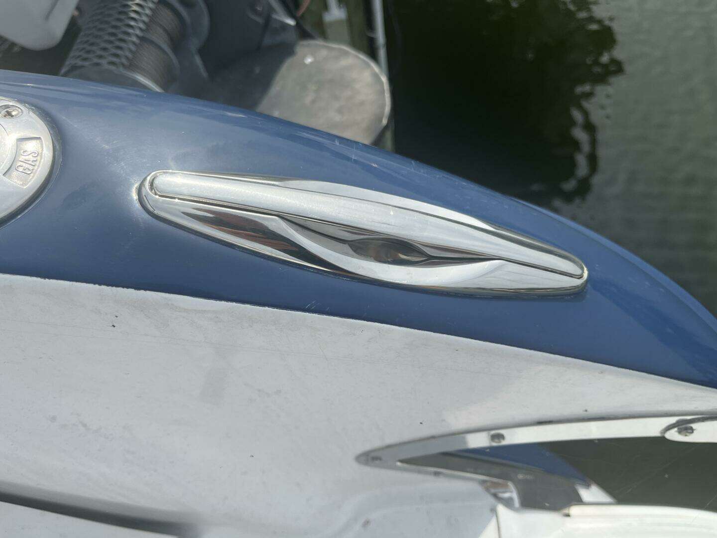 2002 Cobalt 282 - Image 18