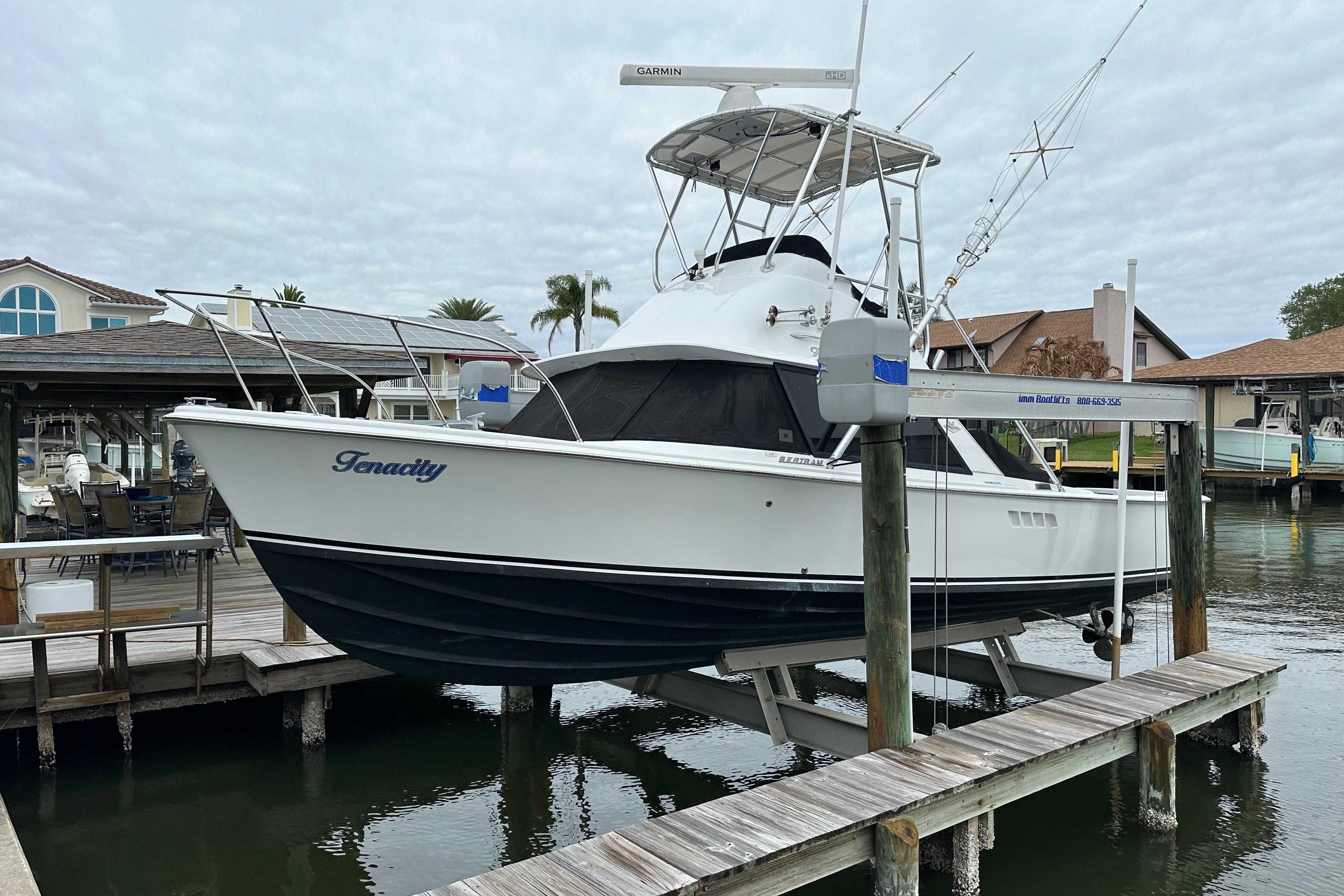1975 Bertram 31