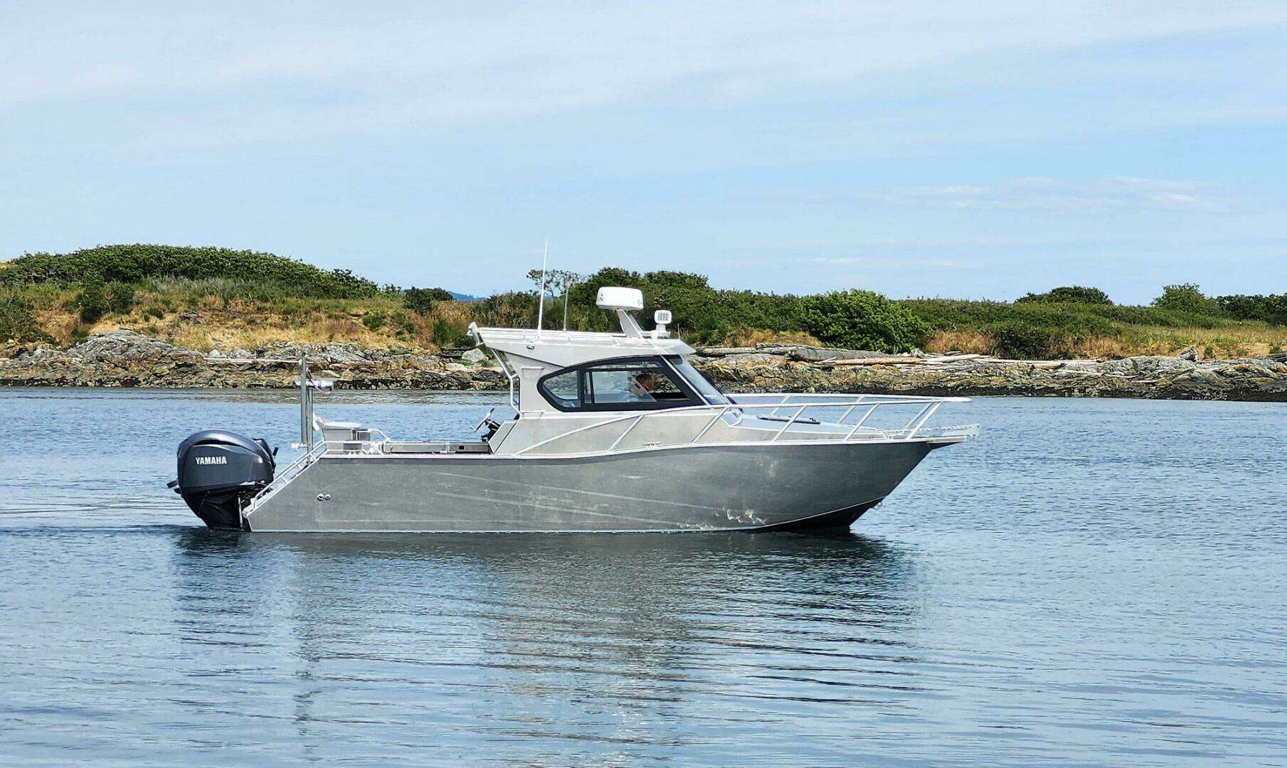 2024 Aluminum Cruiser Profisher 750 - Image 3