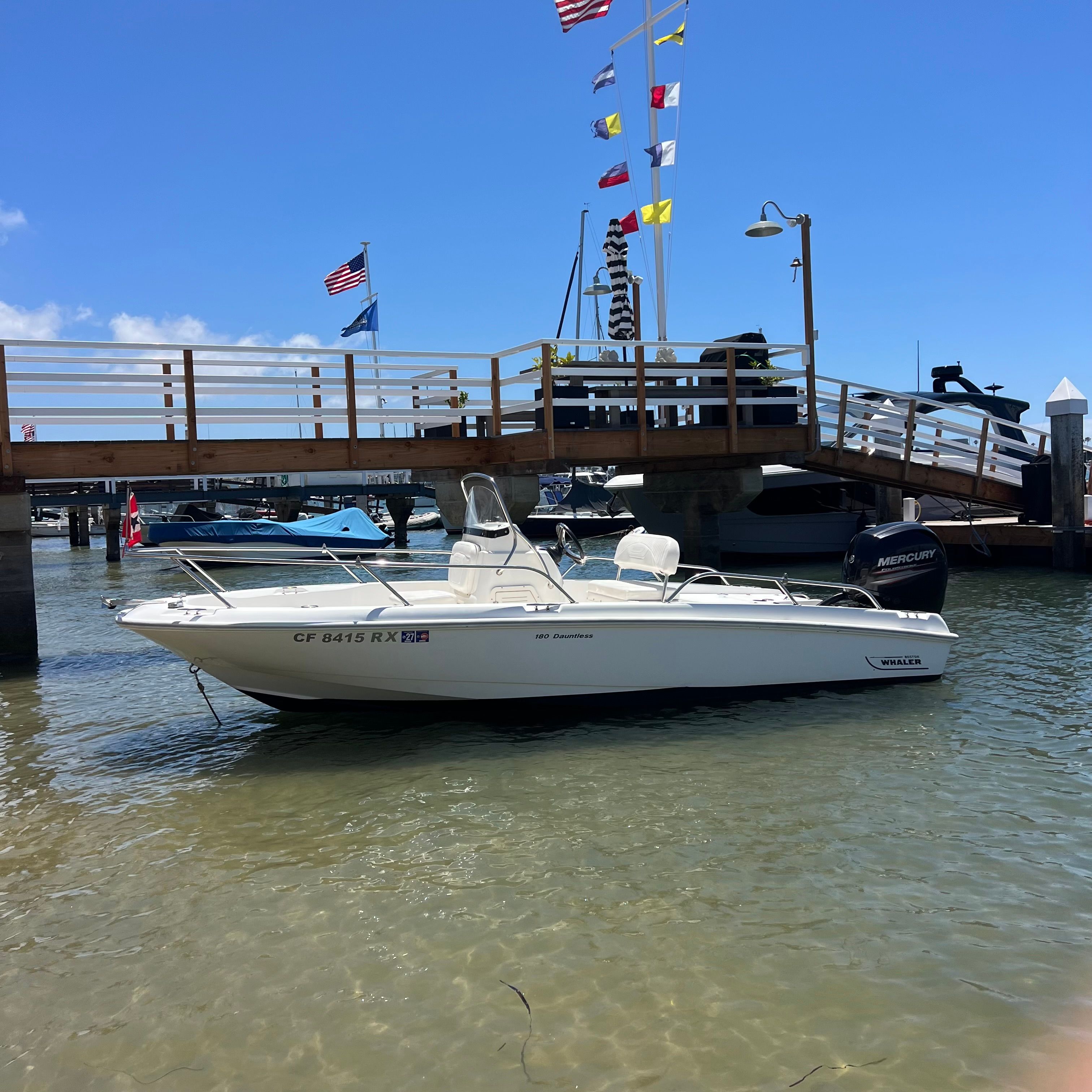 2016 Boston Whaler 180 Dauntless
