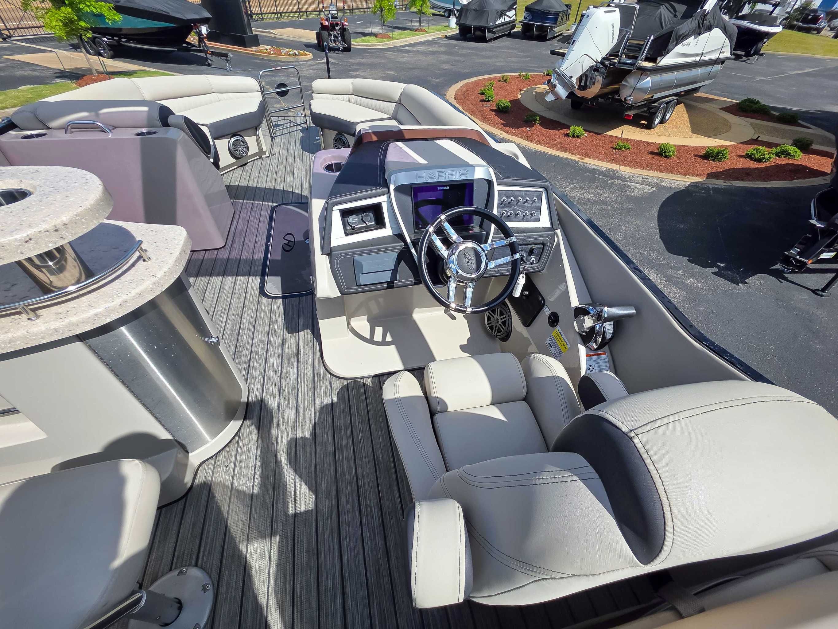 2021 Harris Crowne DL 250 - 20