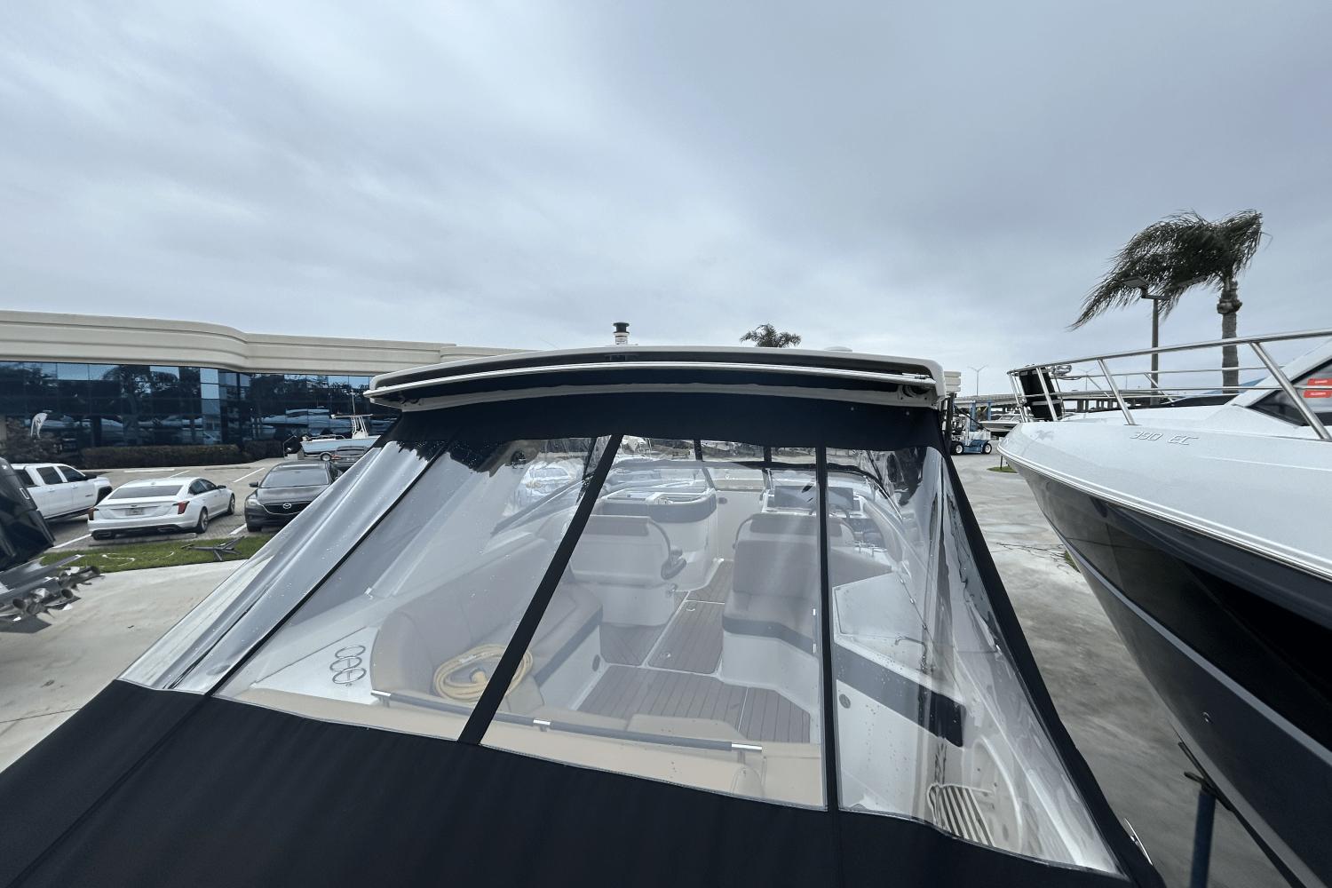 2024 Sea Ray SLX 310 - 31
