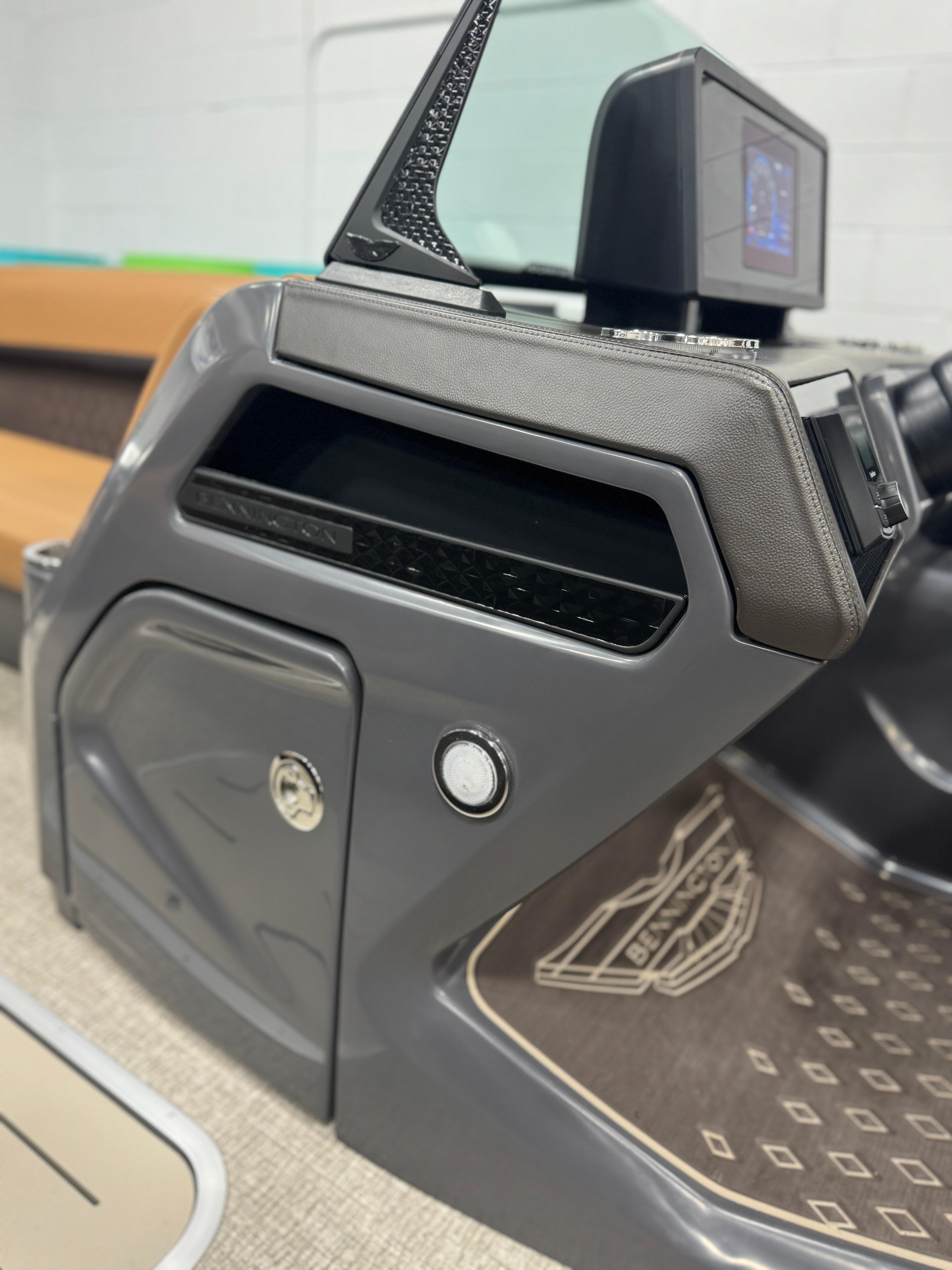2025 Bennington 24 MFB boat dashboard with modern controls and sleek design.