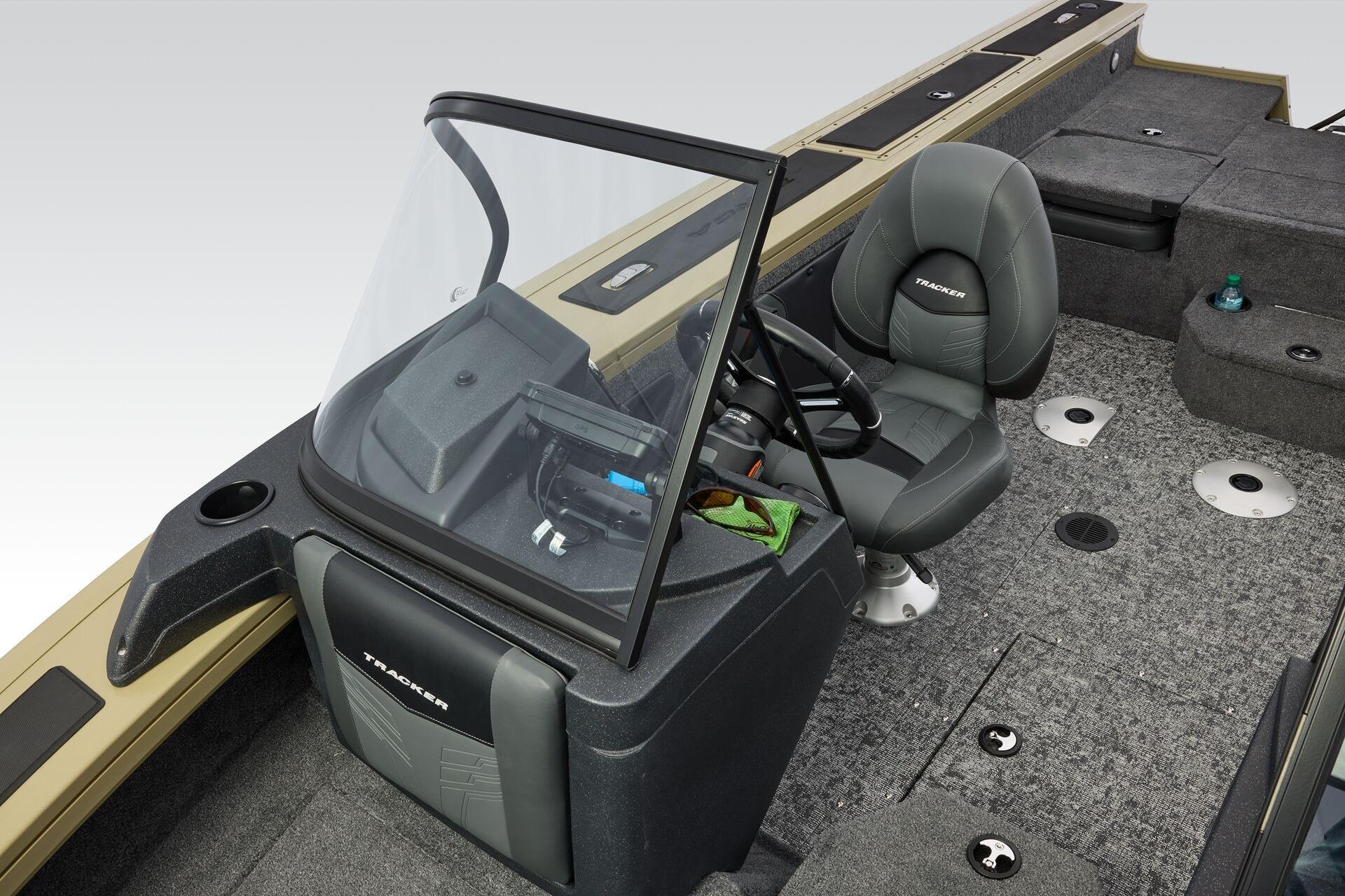 2026 Tracker Targa V-19 Combo - 21