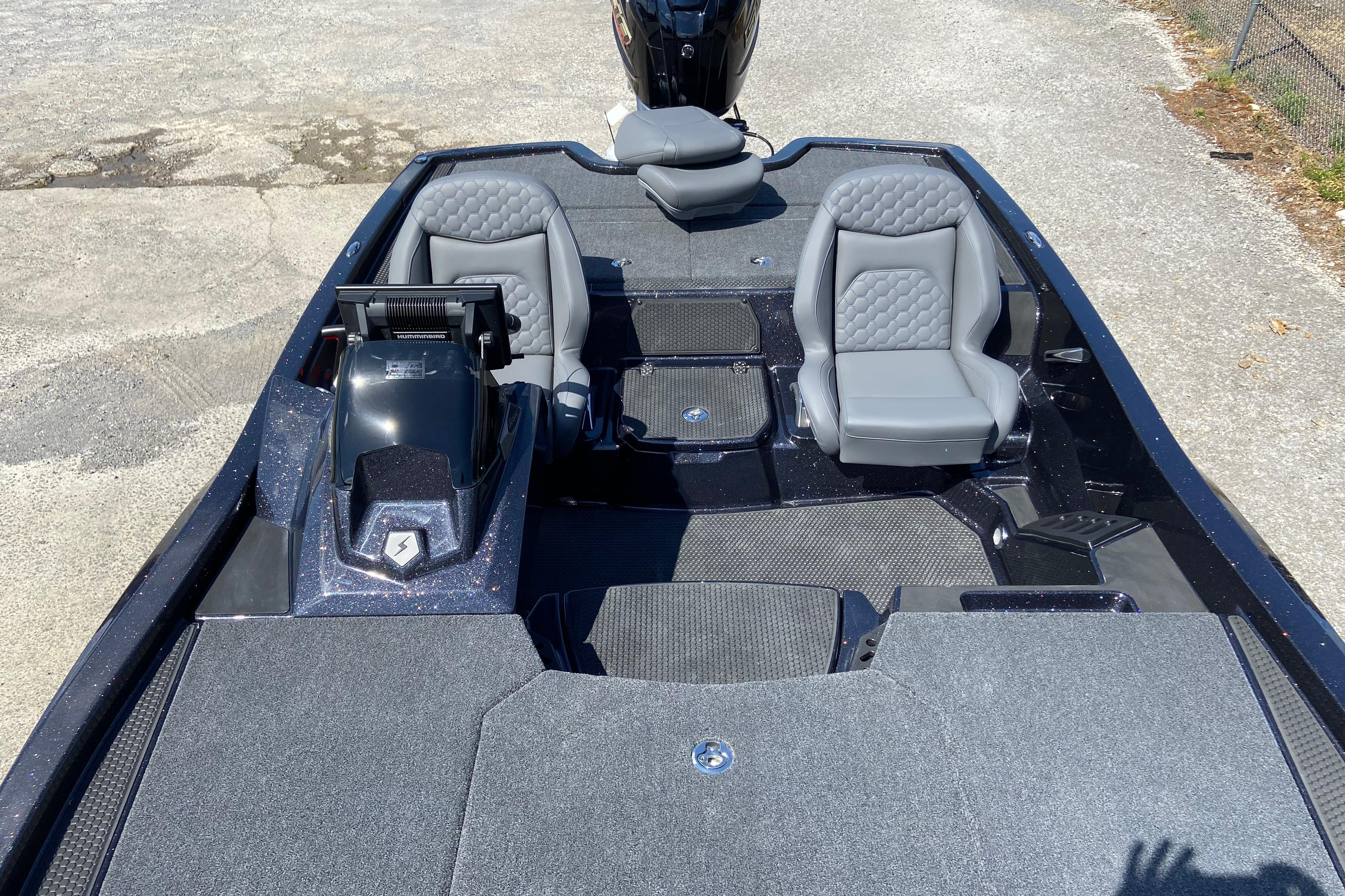 2026 iKon VLX 21 boat interior with two gray seats and sleek design.