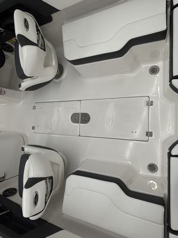 2026 Chaparral 250 OSX - 19