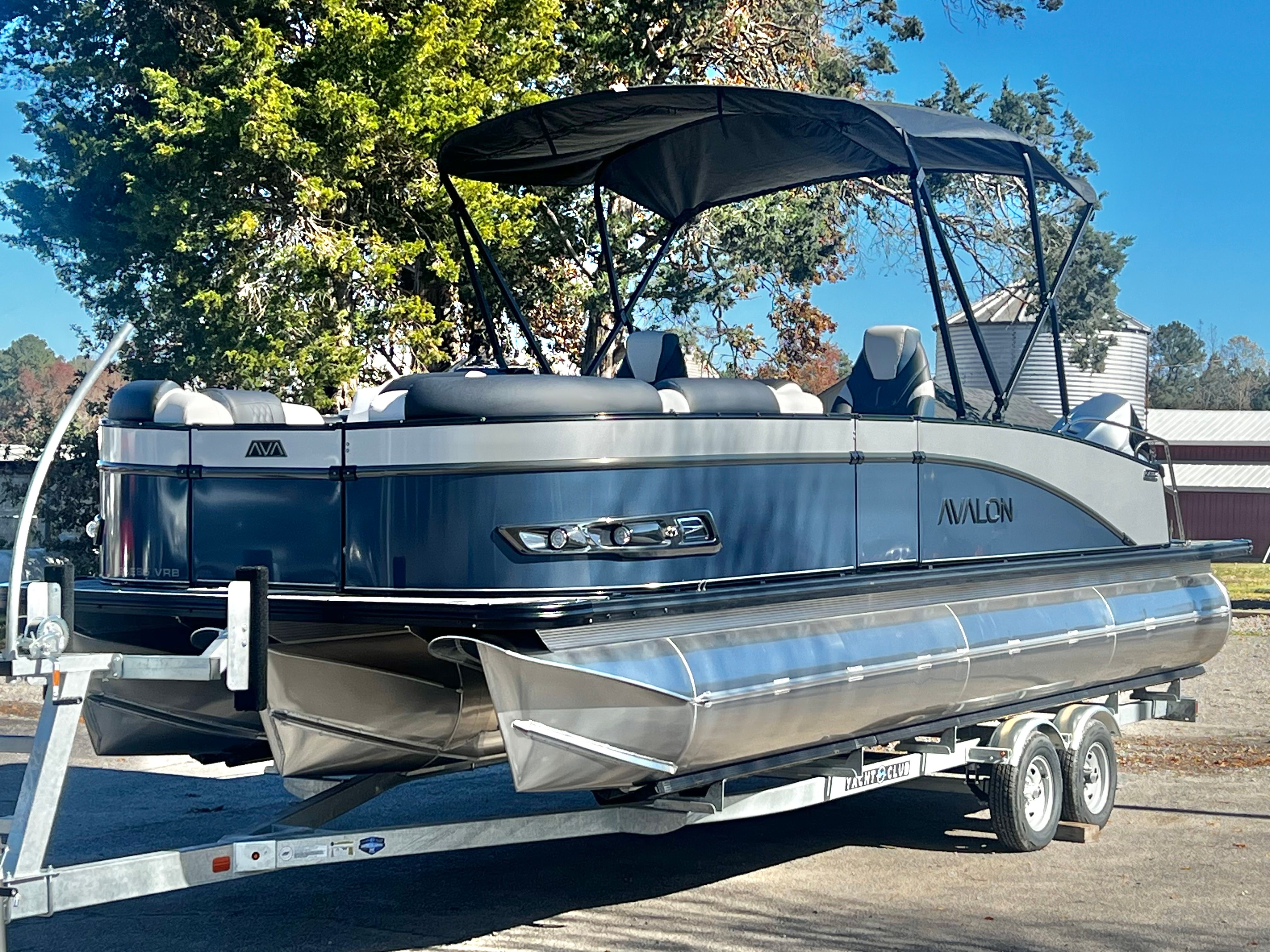 2026 Avalon Catalina 23' Versatile Rear Bench Triple-Toon - INCOMING!
