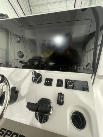 2024 Sportsman Open 352 Center Console - 22
