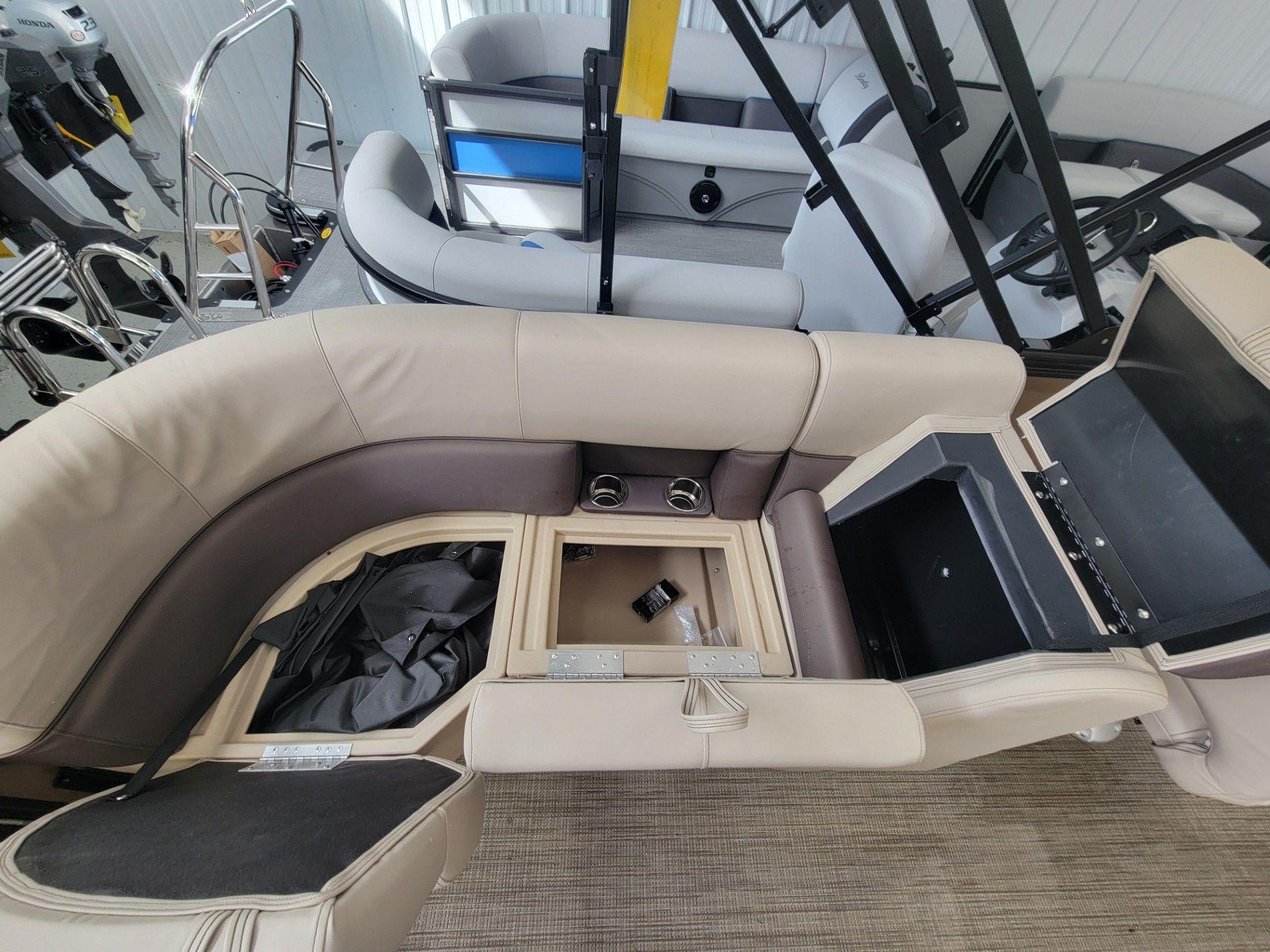 2025 Bentley Pontoons FISH 200 CW - 6