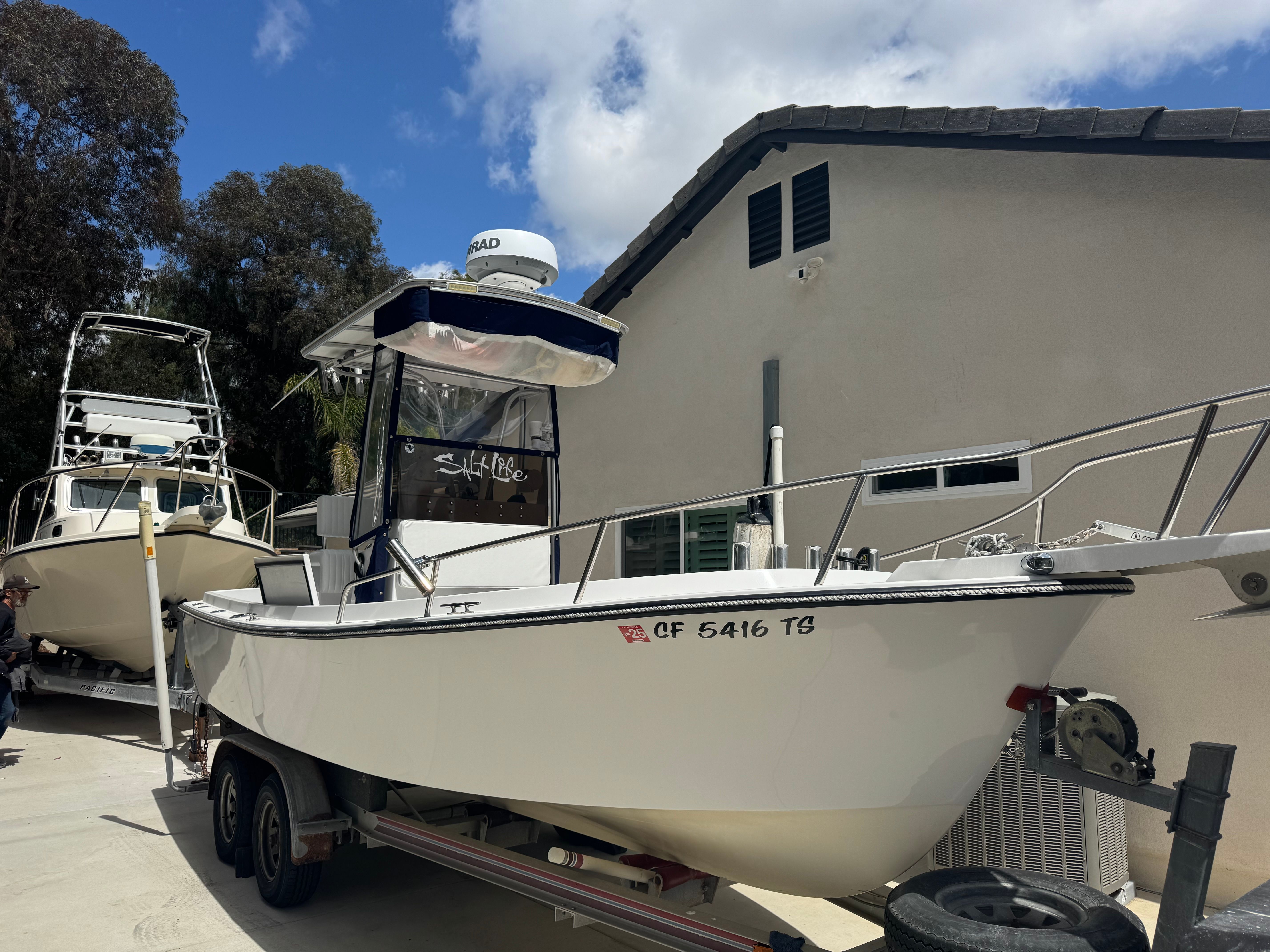 1997 Shamrock 20’ center console