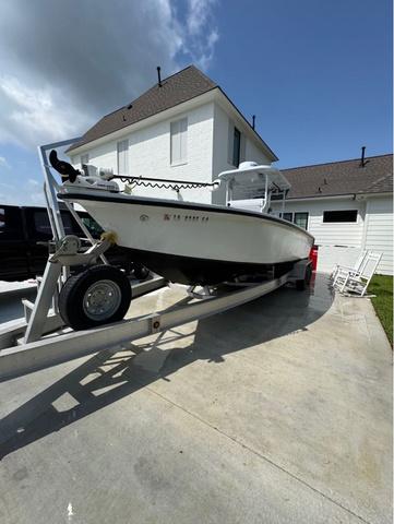 2019 Custom Aluminum 276 - 2