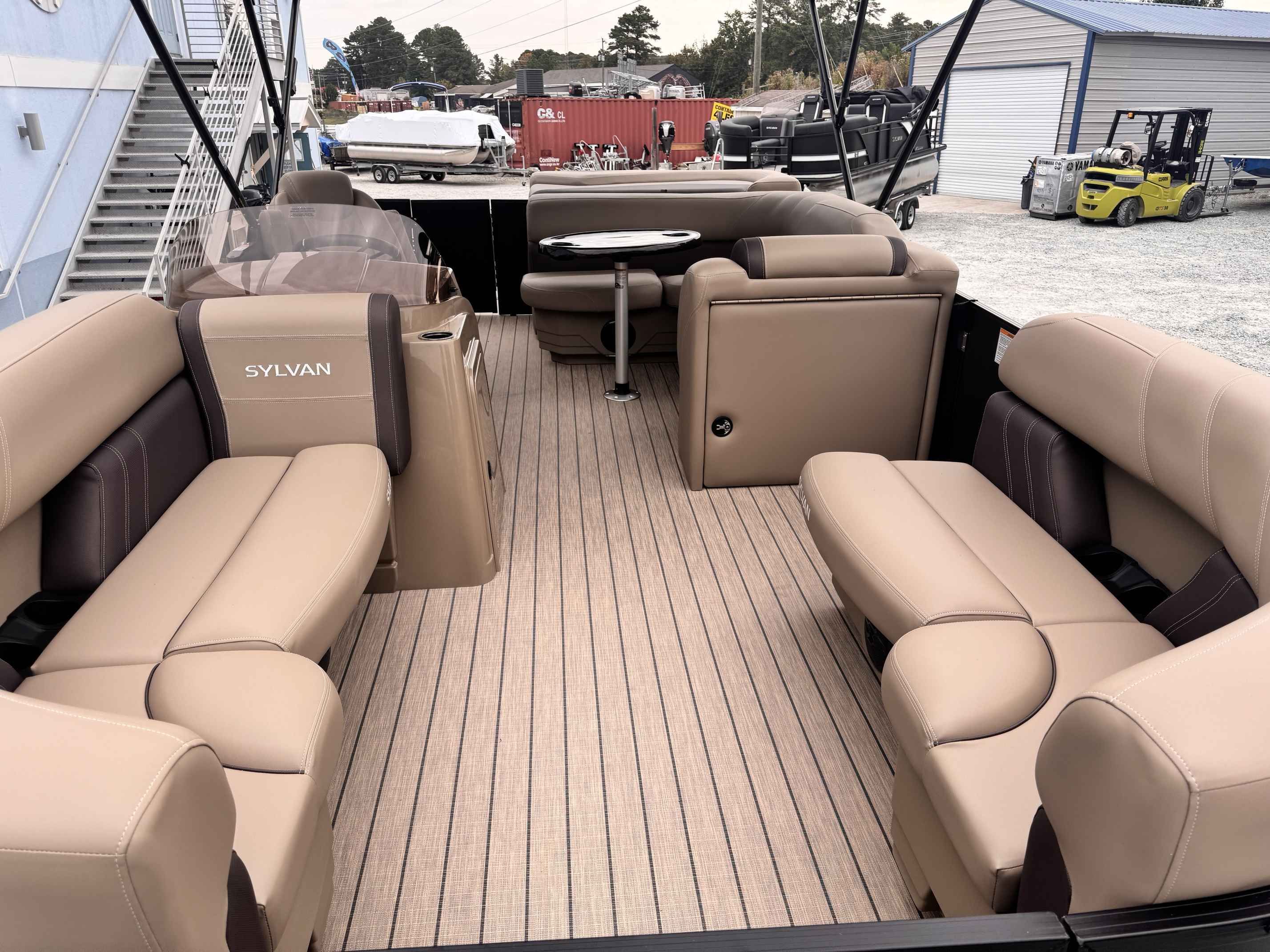 2026 Sylvan Mirage Cruise 8520 CRS - 4