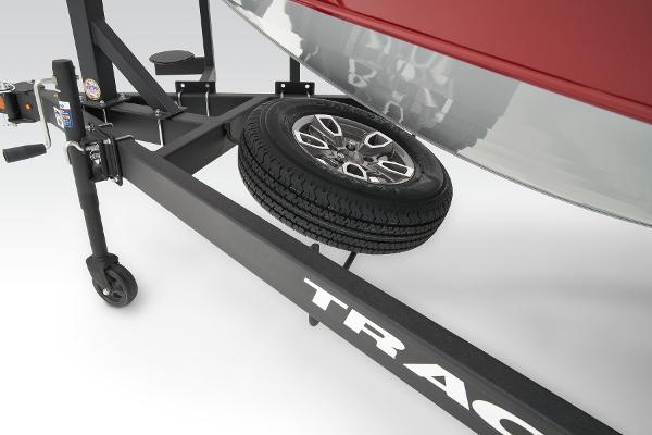 2025 Tracker Targa V-19 Combo - 13