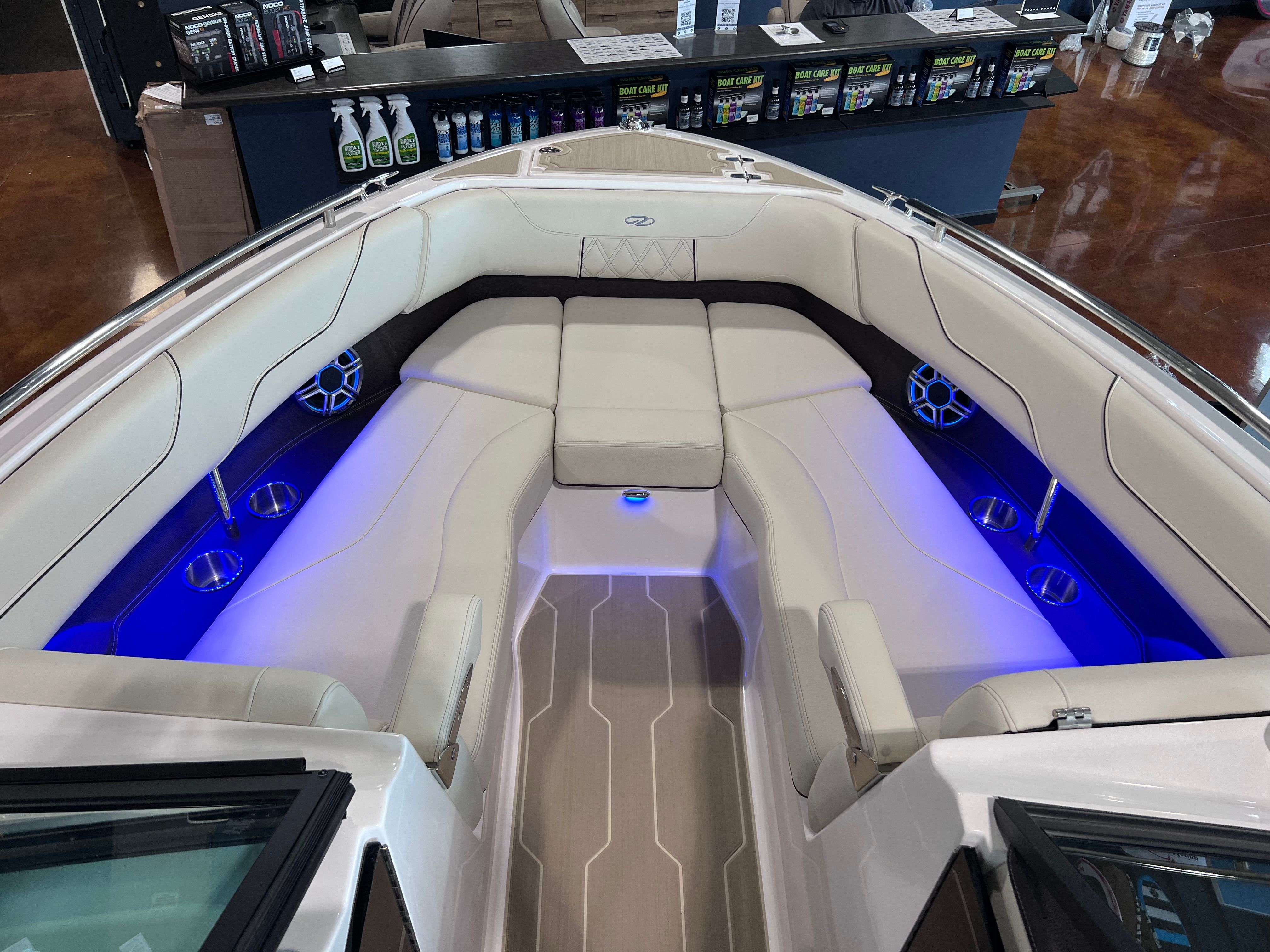 2026 REGAL LS6 SURF - Image 5