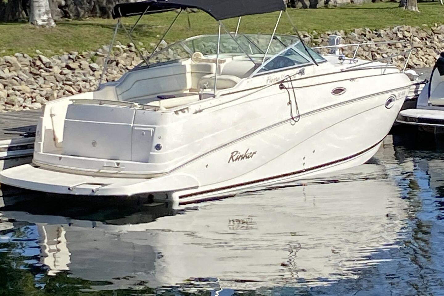 2005 Rinker Fiesta Vee 250