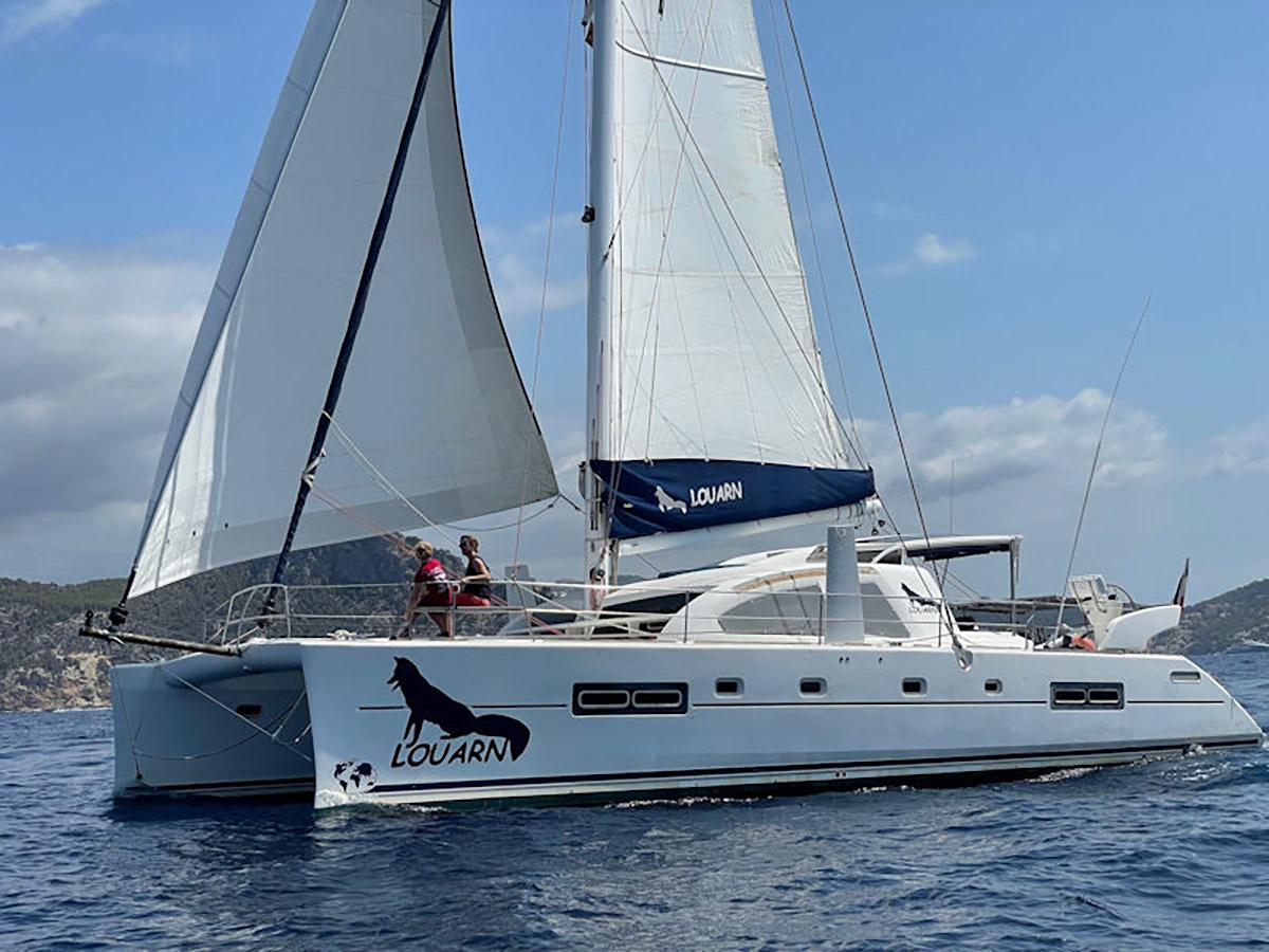 2011 Catana 50