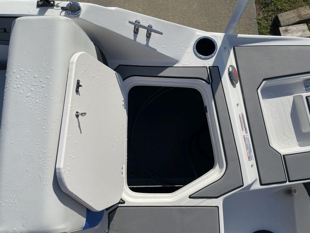 2025 Starcraft SV 16 OB - 14