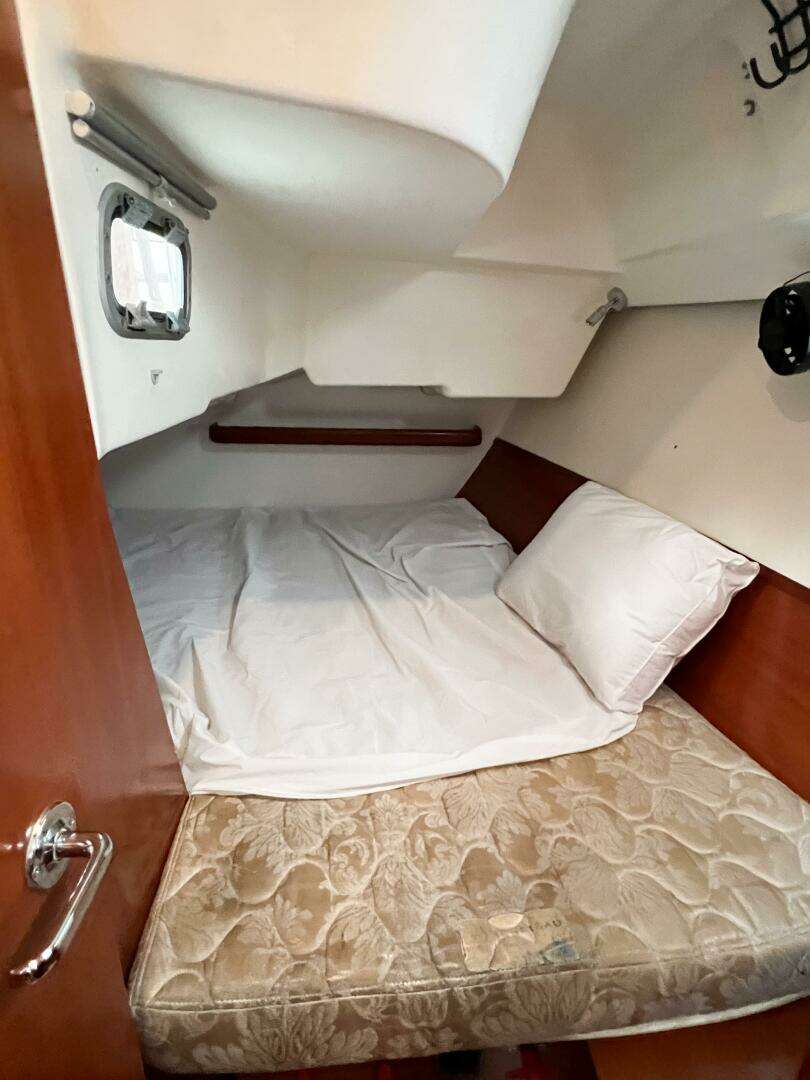 2007 Beneteau 373 - Image 60