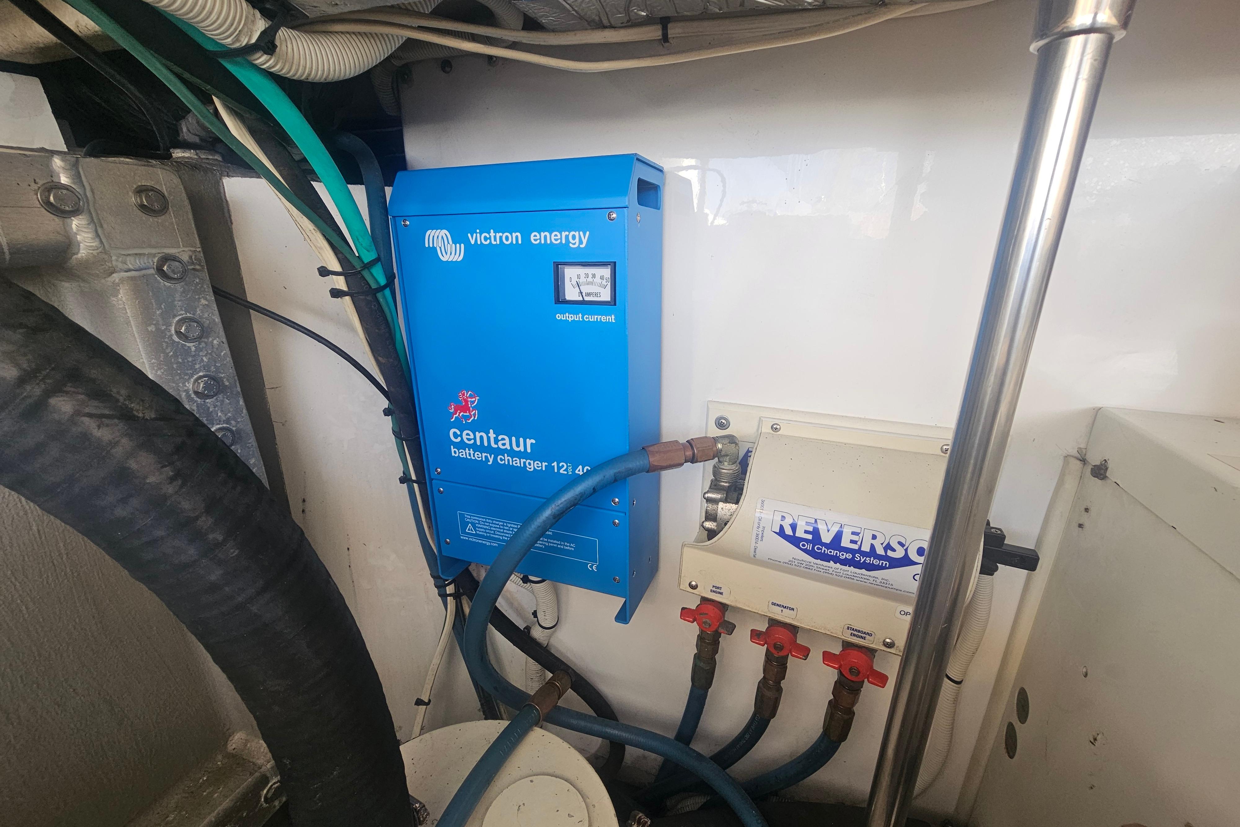 Victron Energy Centaur battery charger and Reverso oil change system on 2003 Topaz 32 Express.