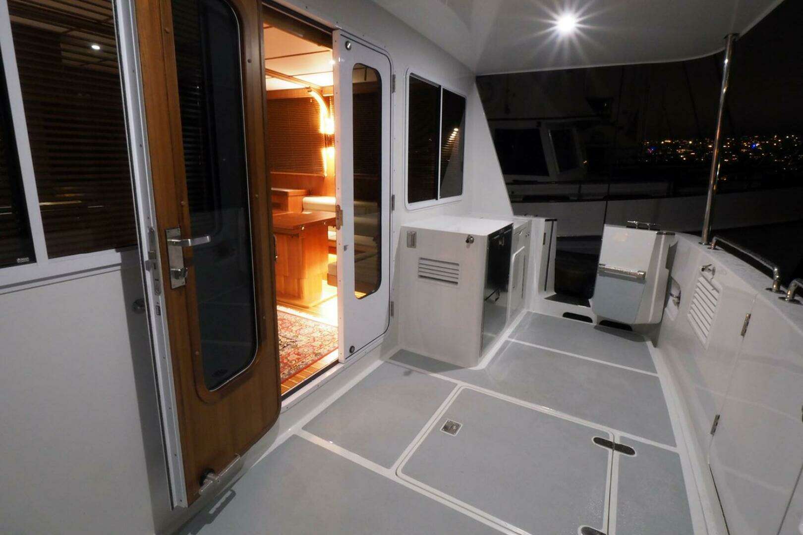 2026 Helmsman Trawlers 46 Pilothouse - Image 22