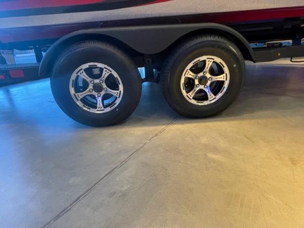 2025 Nitro ZV19 trailer with dual wheels on concrete floor.