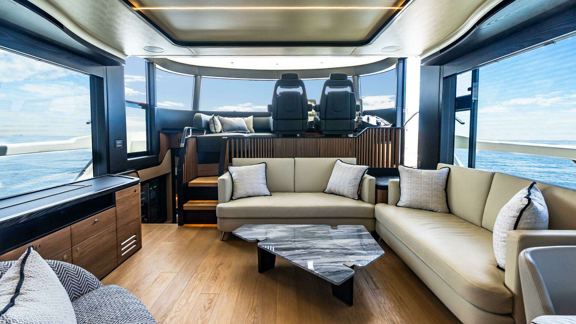 2025 Absolute Navetta 64 - Image 28