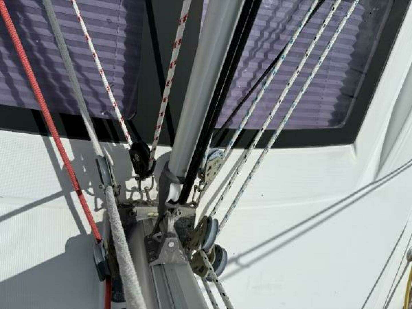 2012 Beneteau 43 - Image 16
