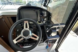 Helm of Jeanneau NC 895, 2021 model.