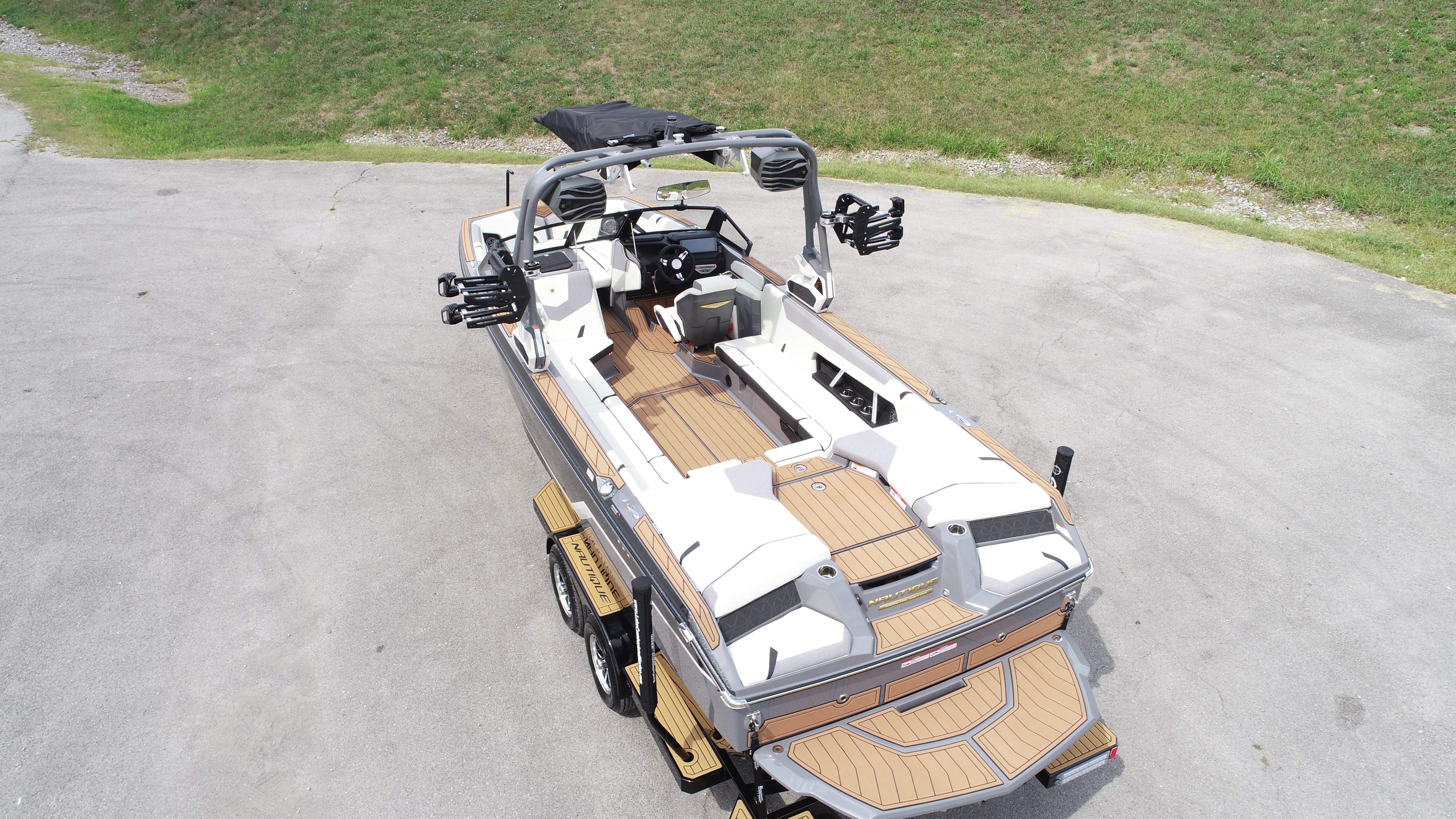 2026 Nautique GS24 - 8