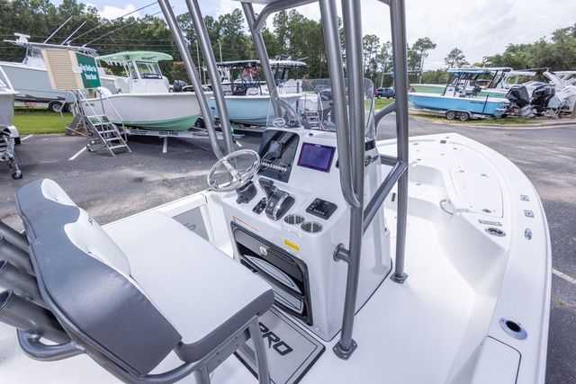 2026 Sea Pro 230 Bay - 12