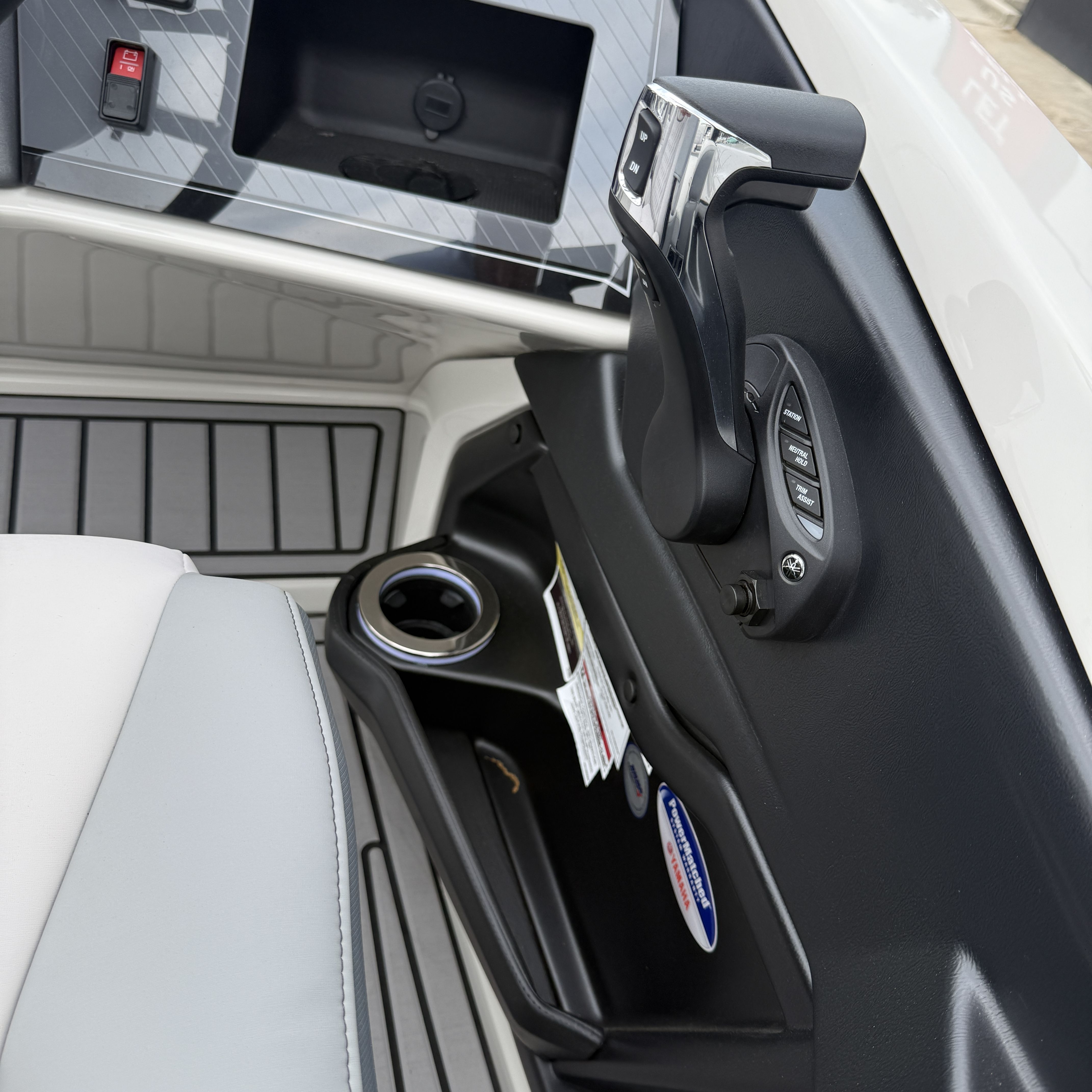 2026 Avalon QLS25T Excalibur - 31