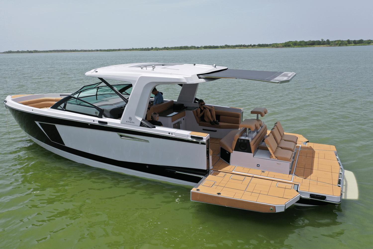 2025 Aviara AV40 - 14